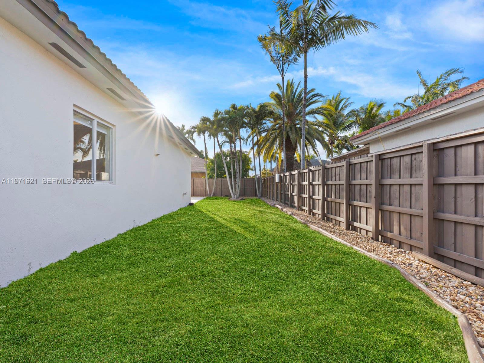 TENNESSEE ESTATES - Residential