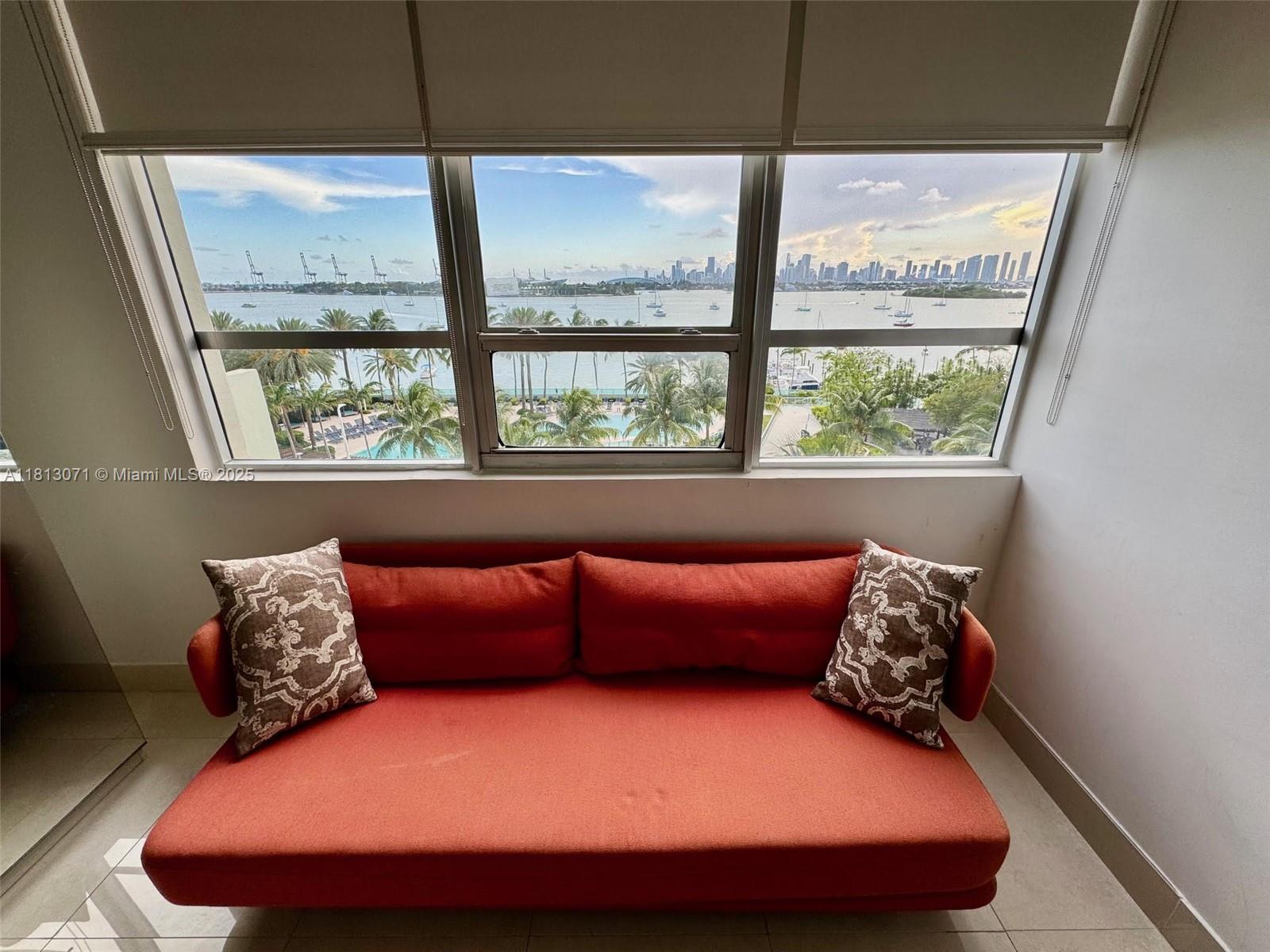 FLAMINGO SOUTH BEACH I CO - Residential Lease