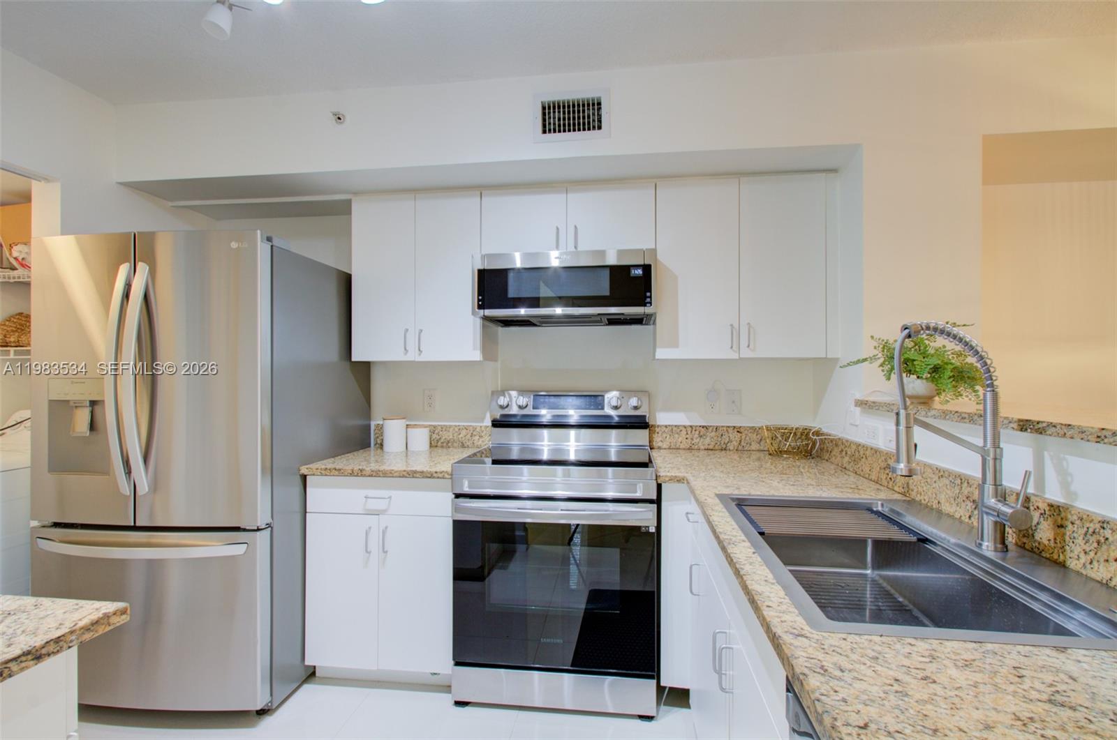 CARRINGTON AT COCONUT CRE - Residential