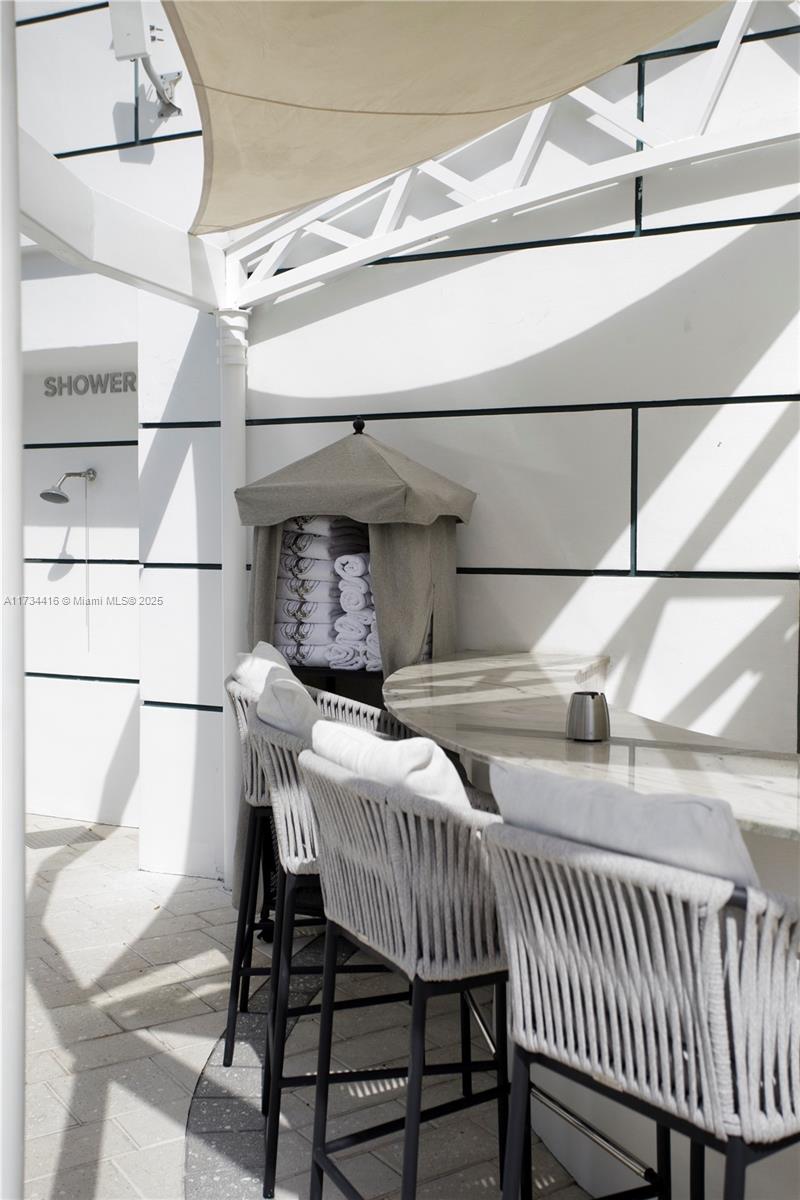 BRISTOL TOWER CONDO - Residential