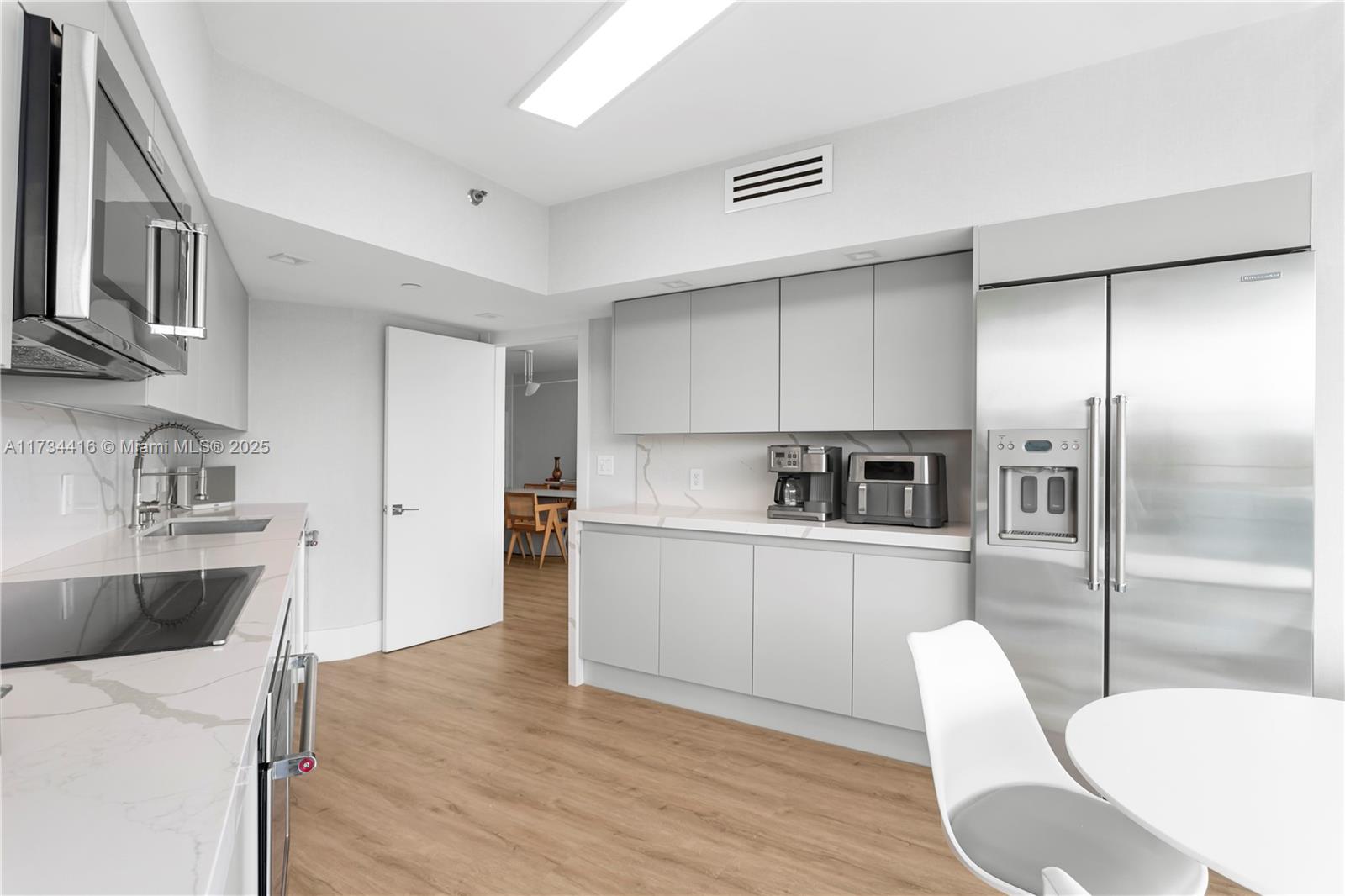 BRISTOL TOWER CONDO - Residential