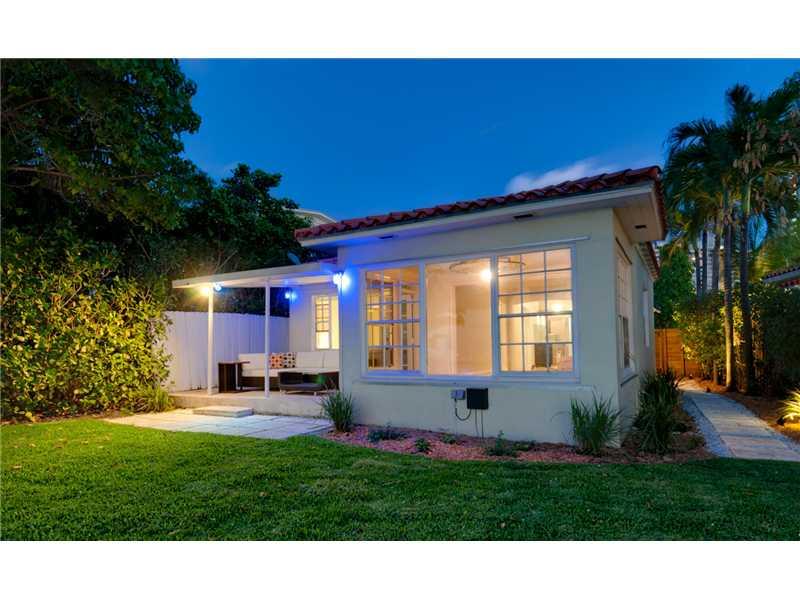 33 53 42 BELLE ISLE VILLA - Residential