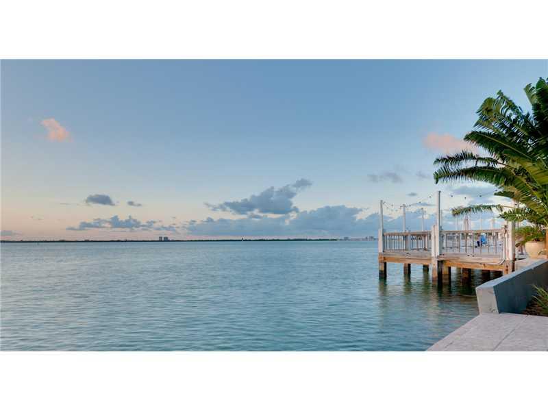 33 53 42 BELLE ISLE VILLA - Residential