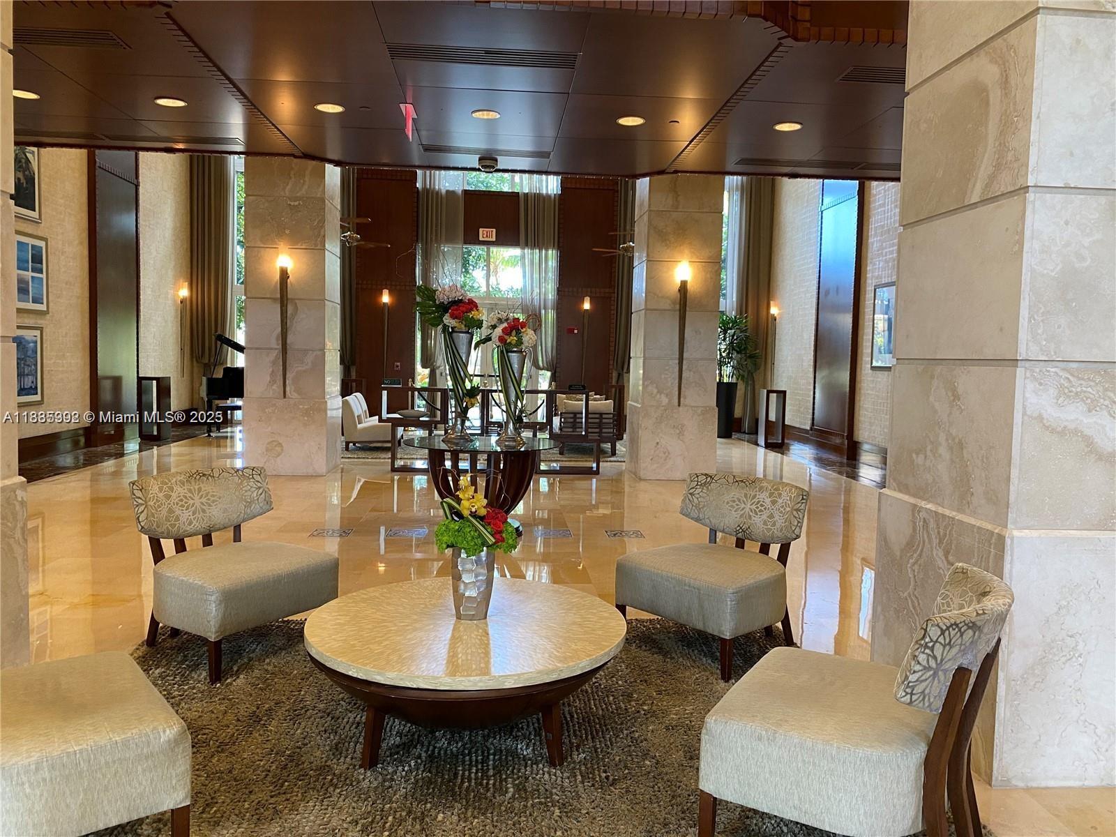 TURNBERRY ON THE GREEN - Residential