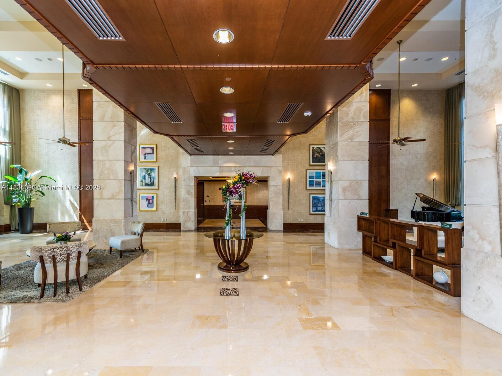 TURNBERRY ON THE GREEN - Residential