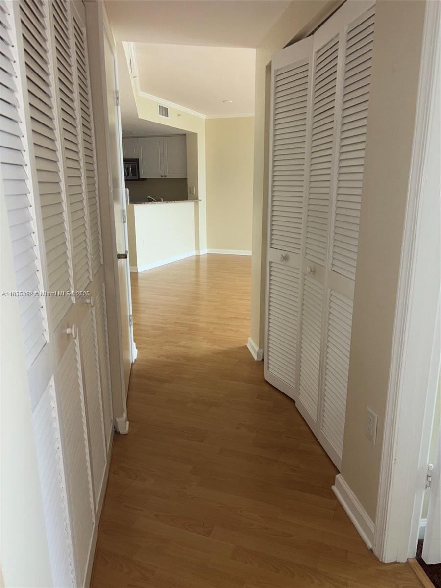 TURNBERRY ON THE GREEN - Residential