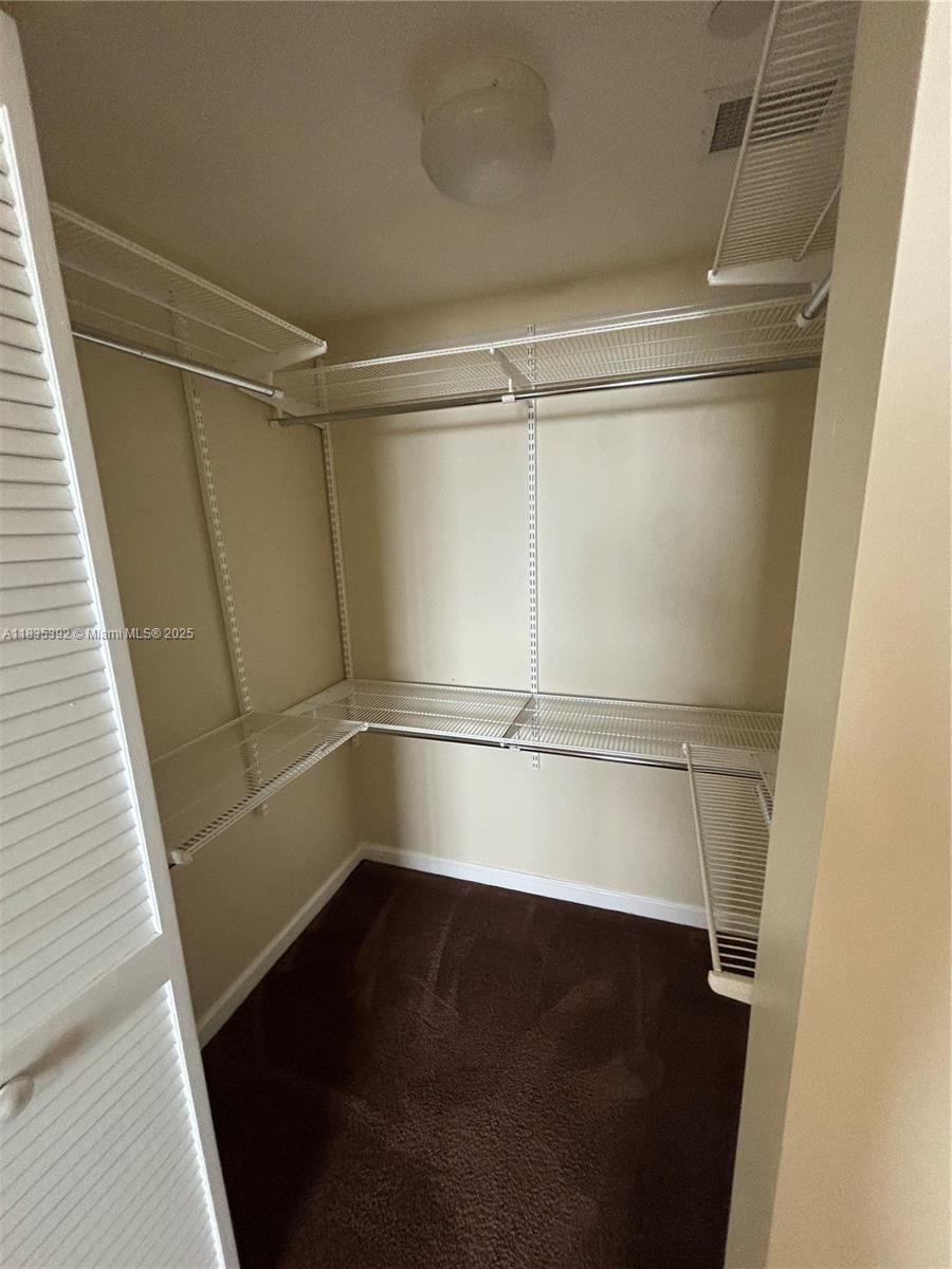 TURNBERRY ON THE GREEN - Residential