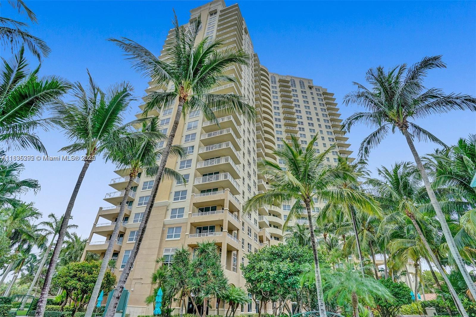 TURNBERRY ON THE GREEN - Residential