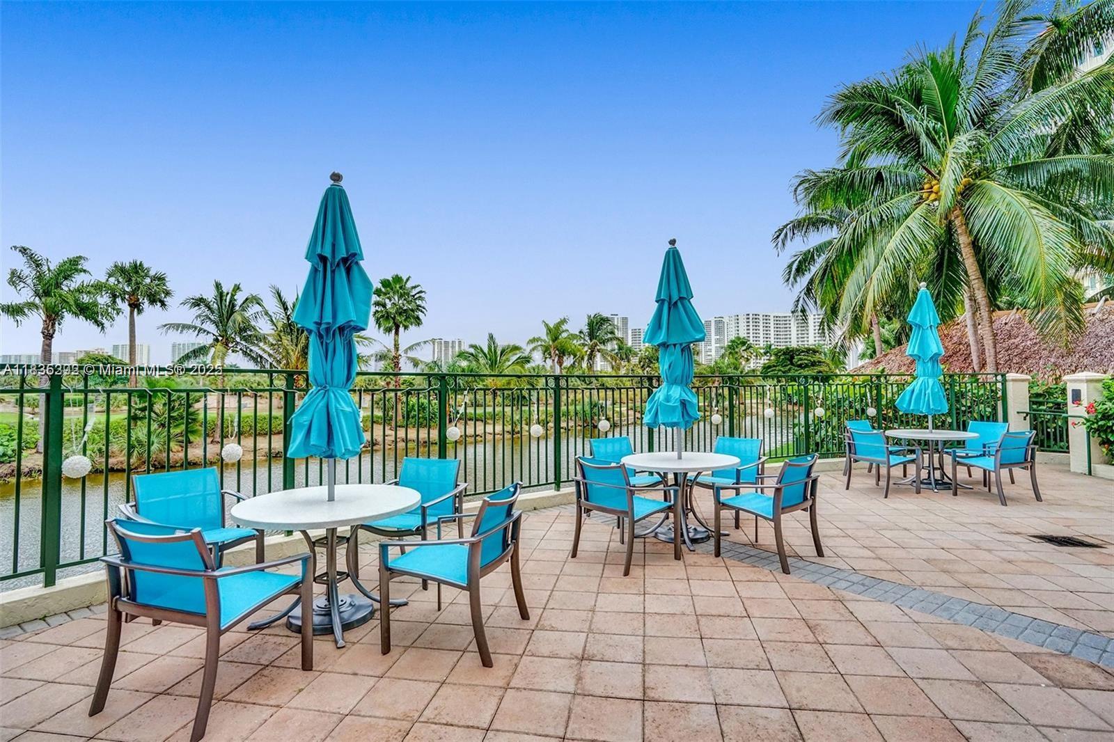 TURNBERRY ON THE GREEN - Residential