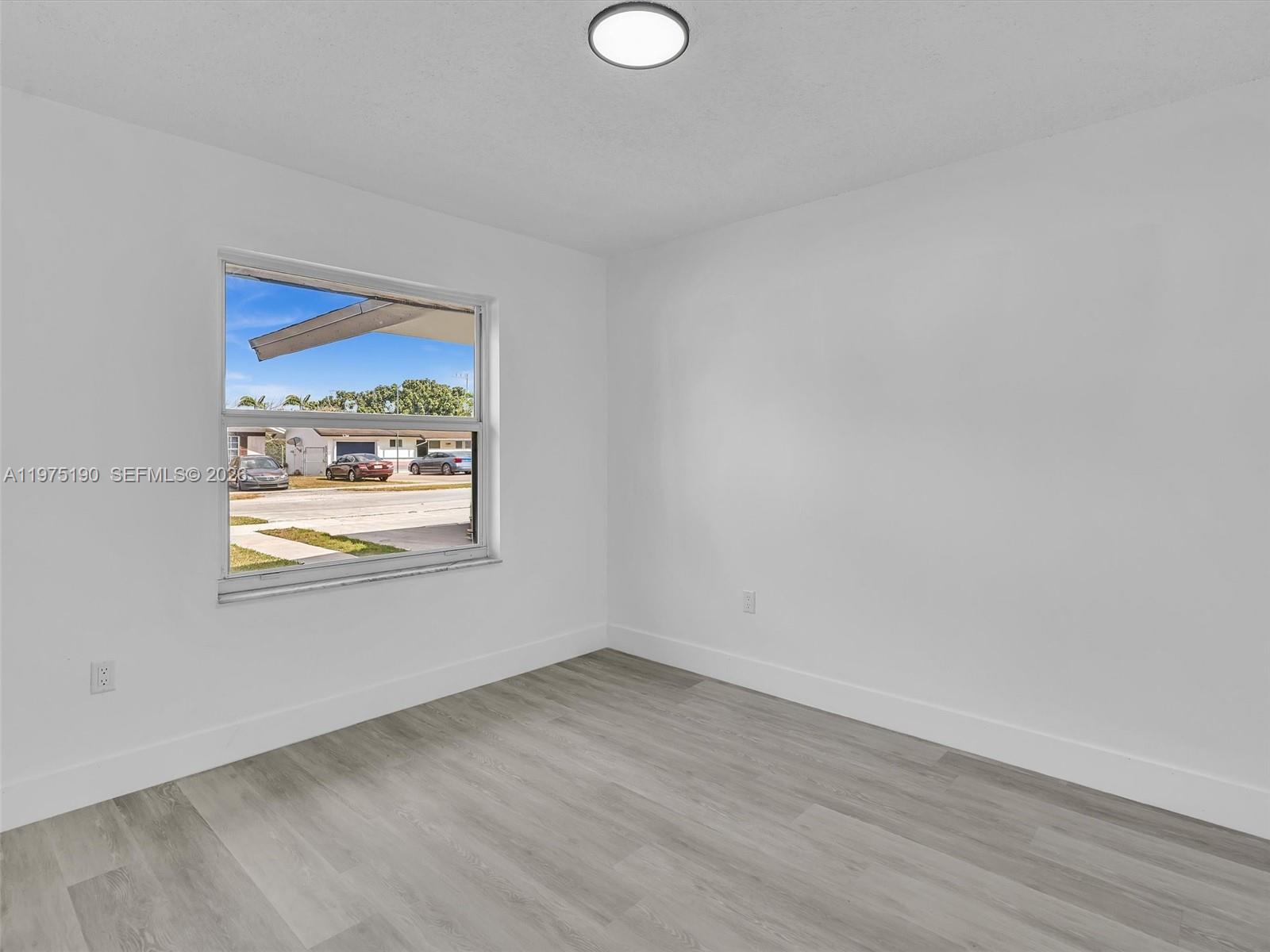 PRINCETON SQUARE SUB - Residential