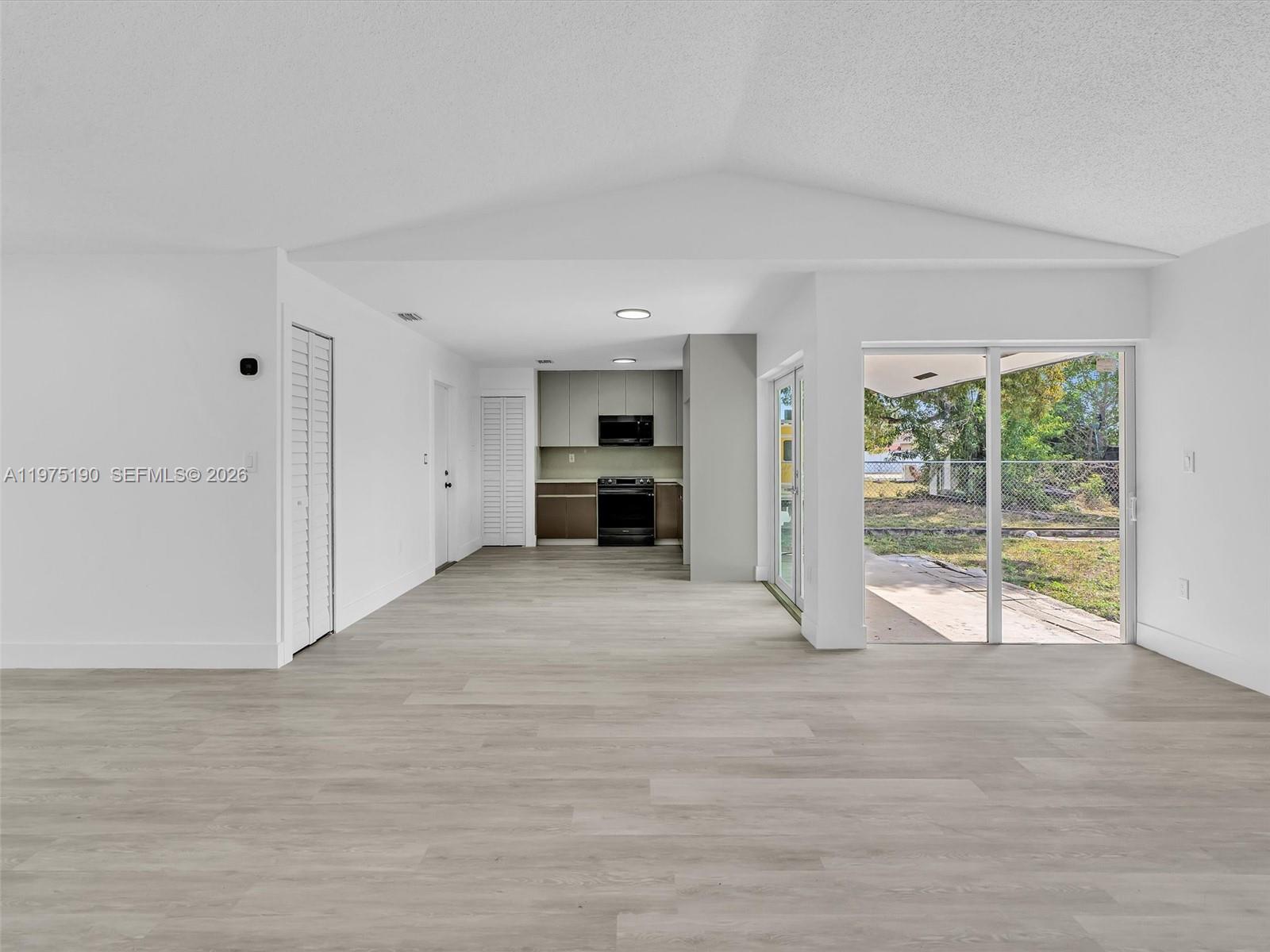 PRINCETON SQUARE SUB - Residential