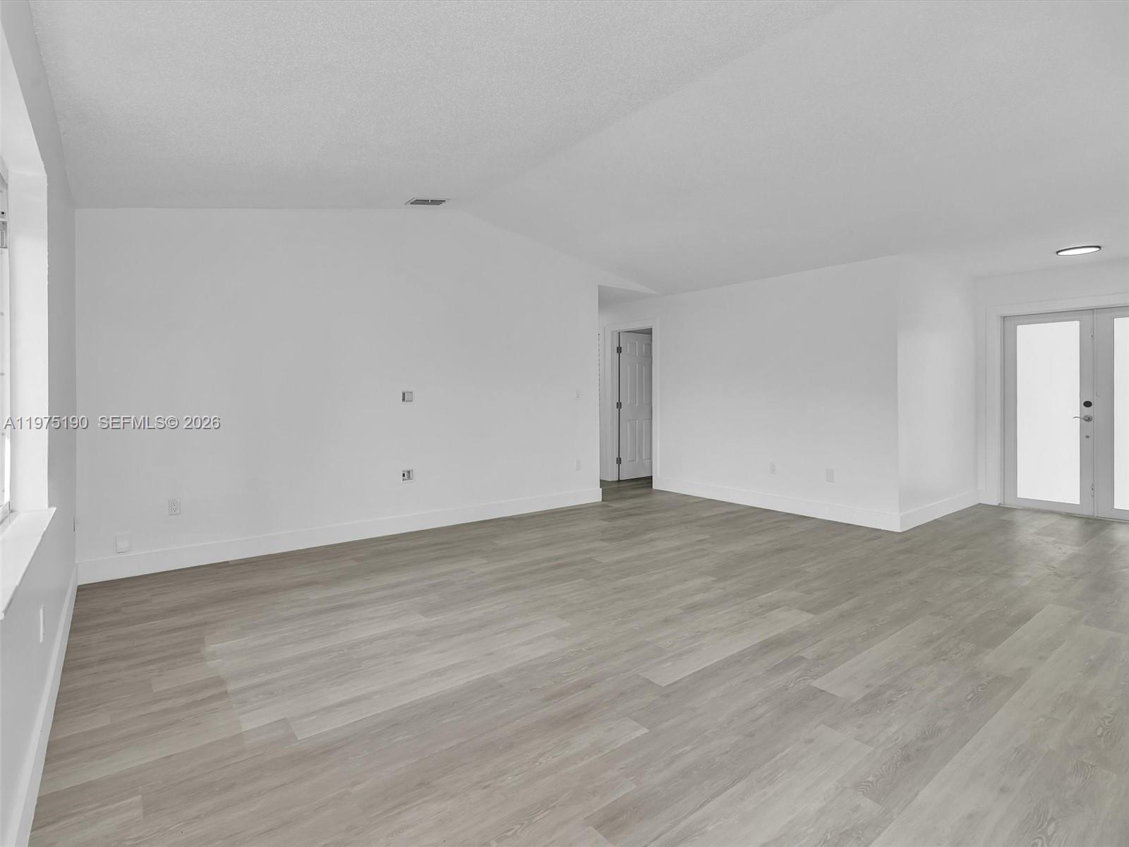 PRINCETON SQUARE SUB - Residential