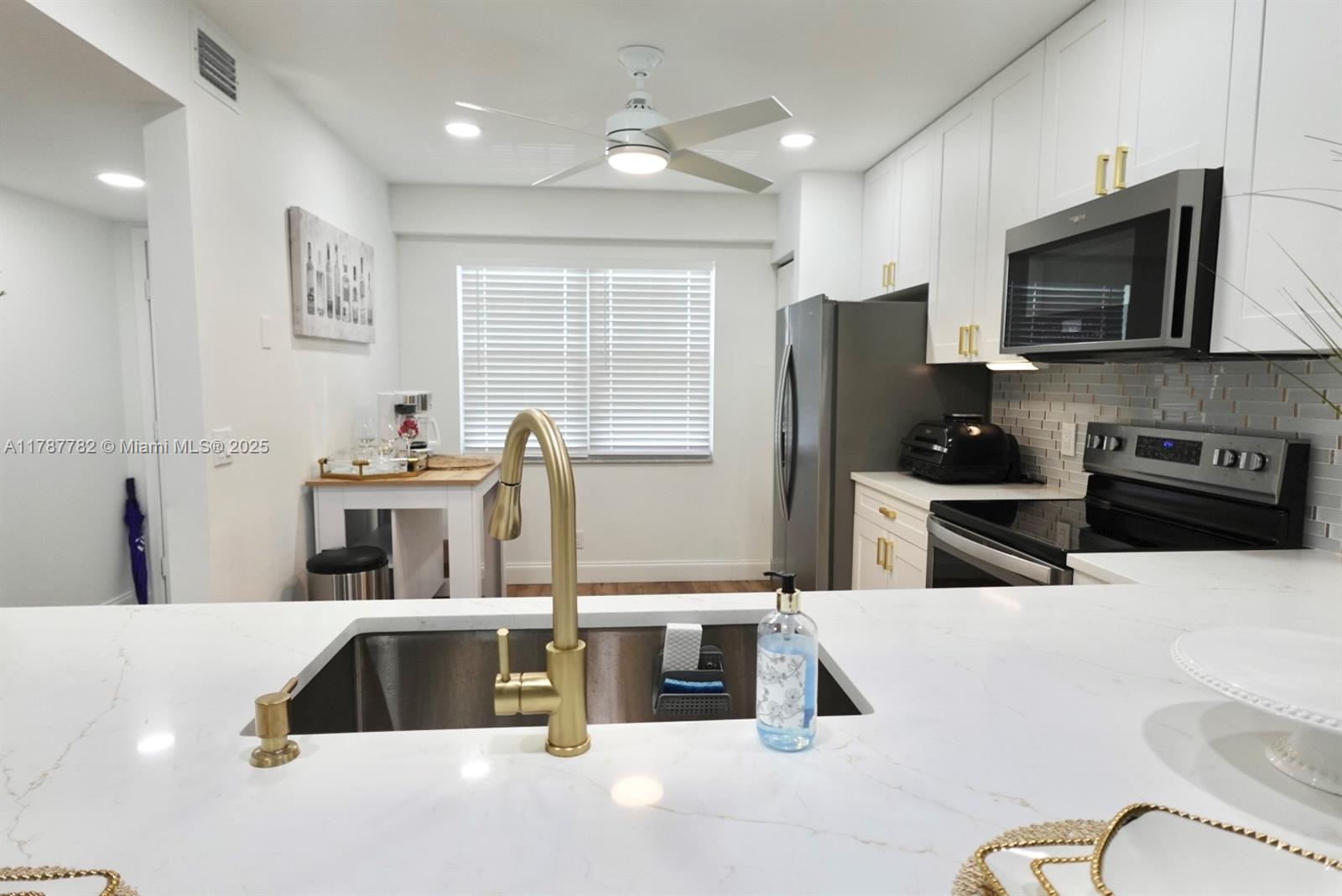 BUCKINGHAM EAST AT CENTUR - Residential