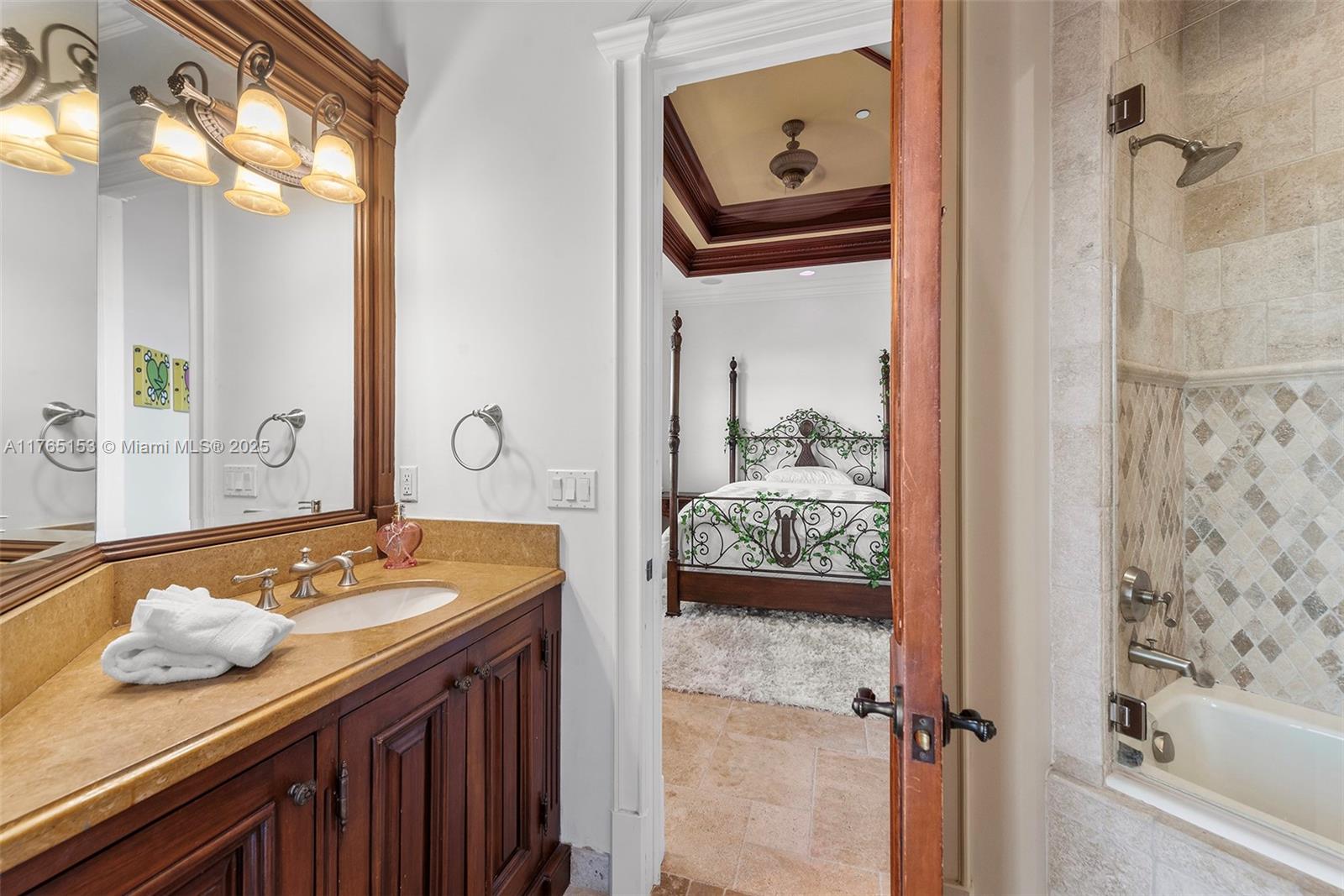LIGHTHOUSE POINT 6TH SEC - Residential