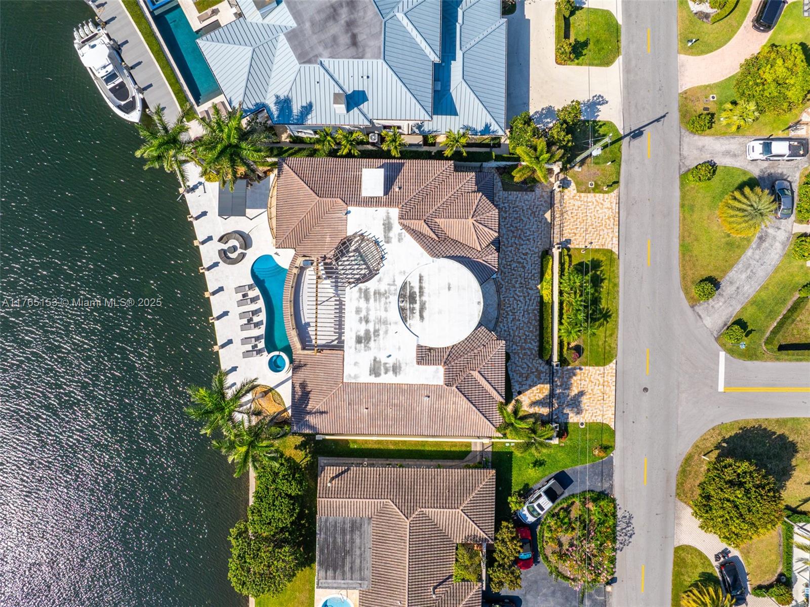 LIGHTHOUSE POINT 6TH SEC - Residential