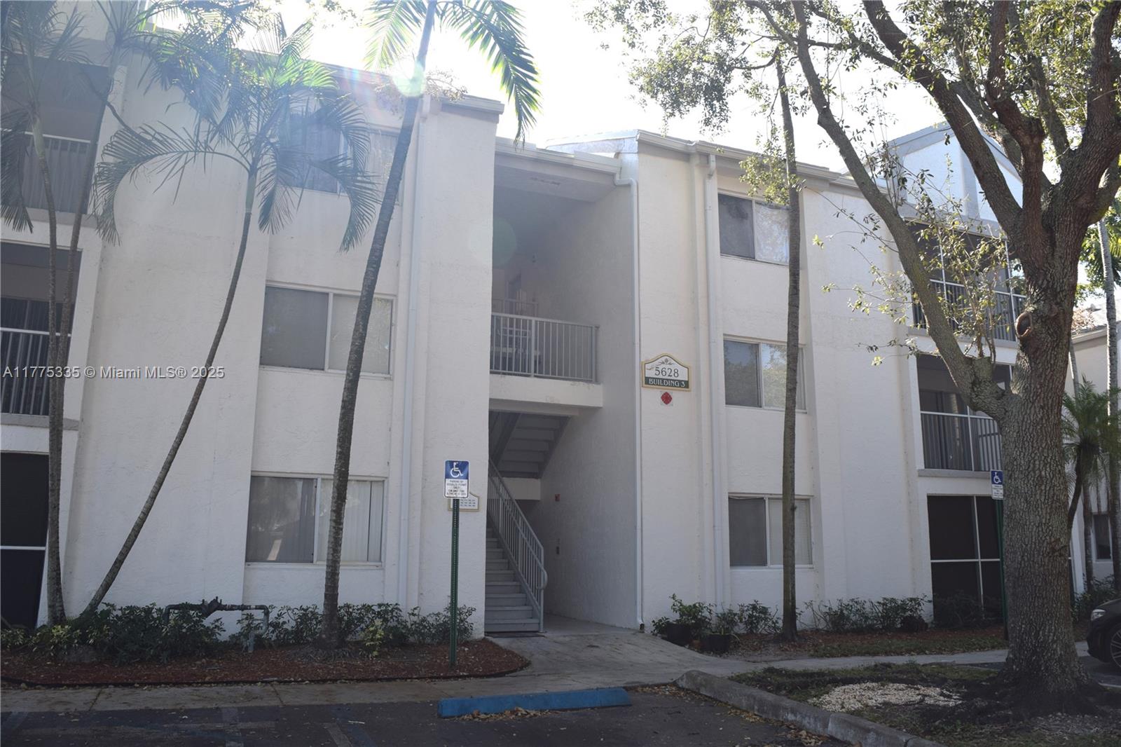Rental Property at 5628 Rock Island Rd 185, Tamarac, Broward County, Florida - Bedrooms: 2 
Bathrooms: 2  - $2,200 MO.