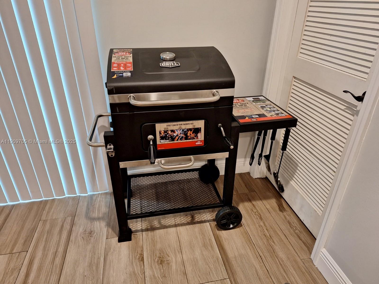 BUNCHE PARK - Residential