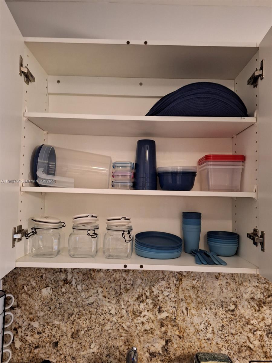 BUNCHE PARK - Residential