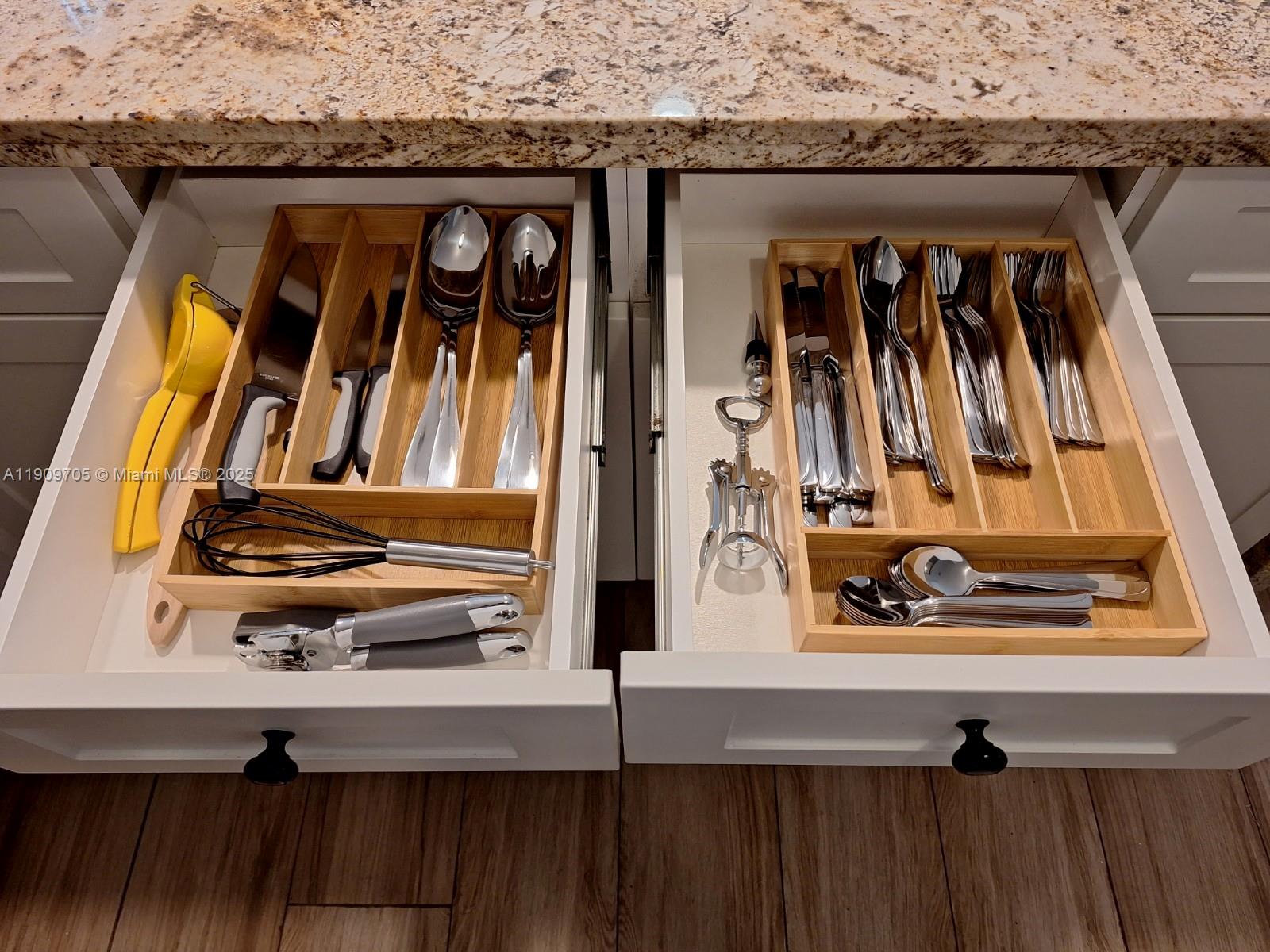 BUNCHE PARK - Residential