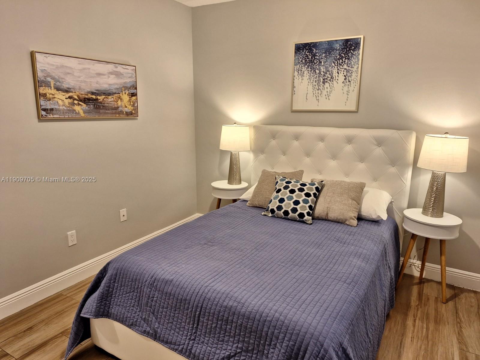 BUNCHE PARK - Residential