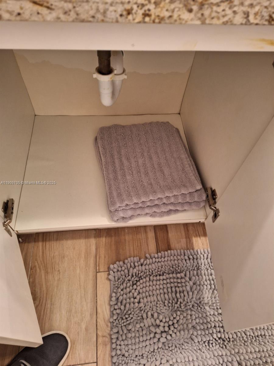 BUNCHE PARK - Residential