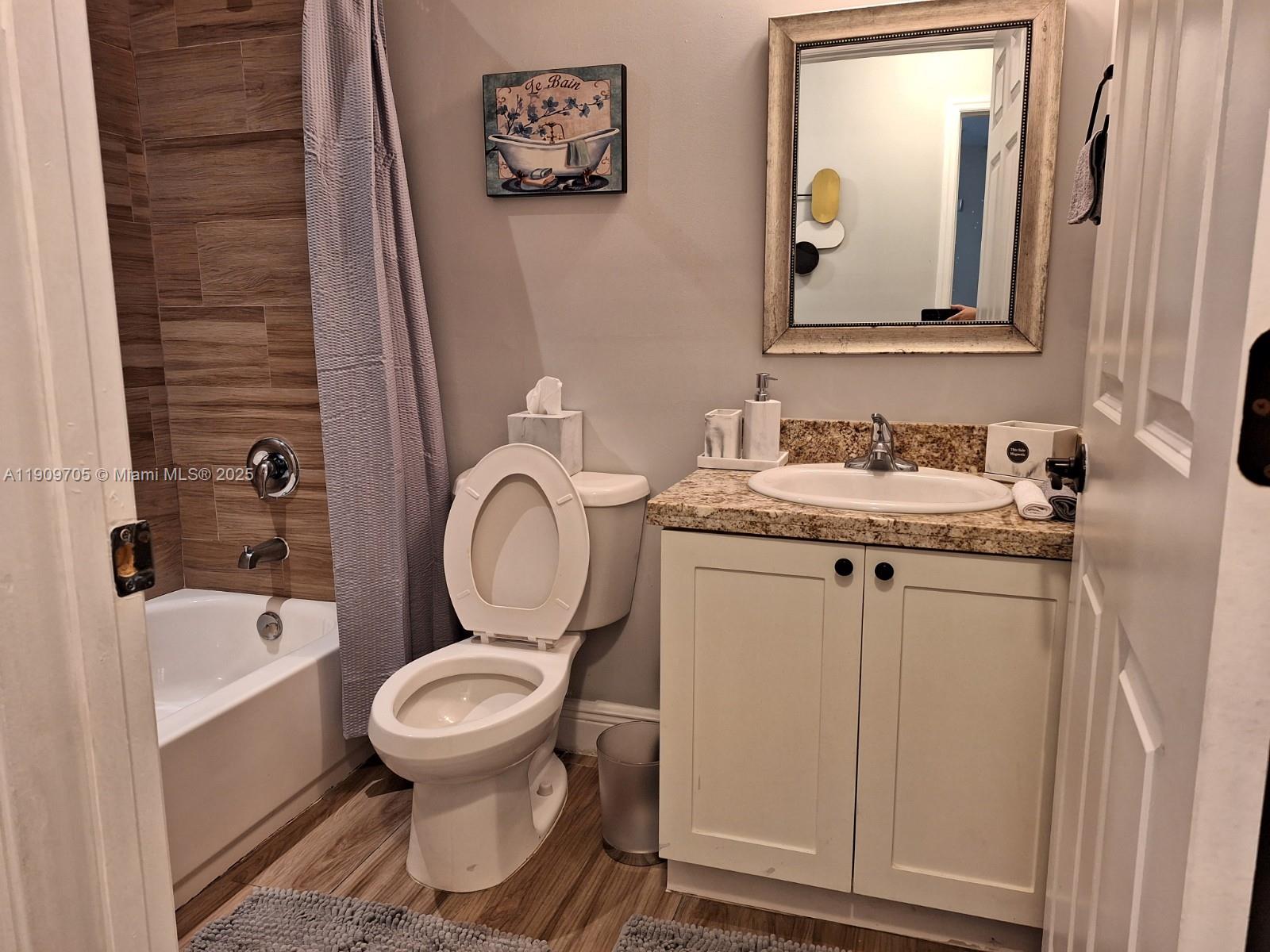 BUNCHE PARK - Residential