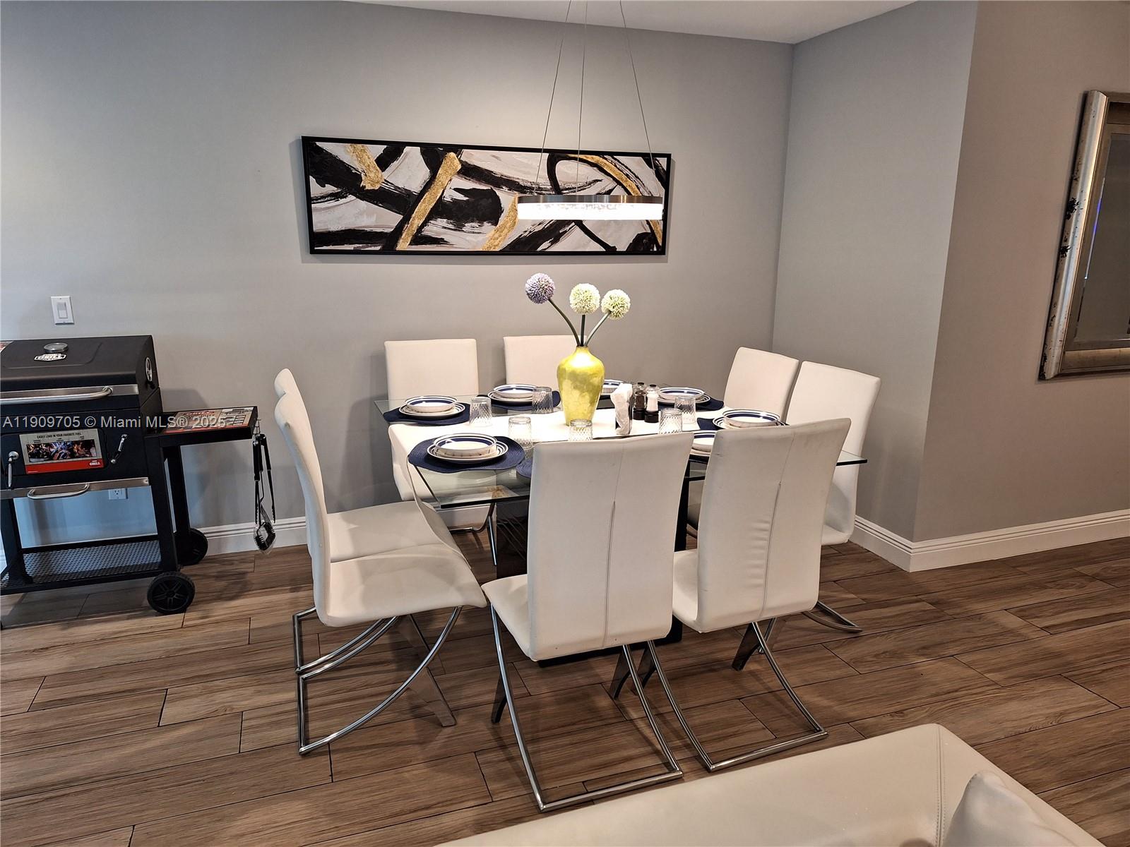 BUNCHE PARK - Residential