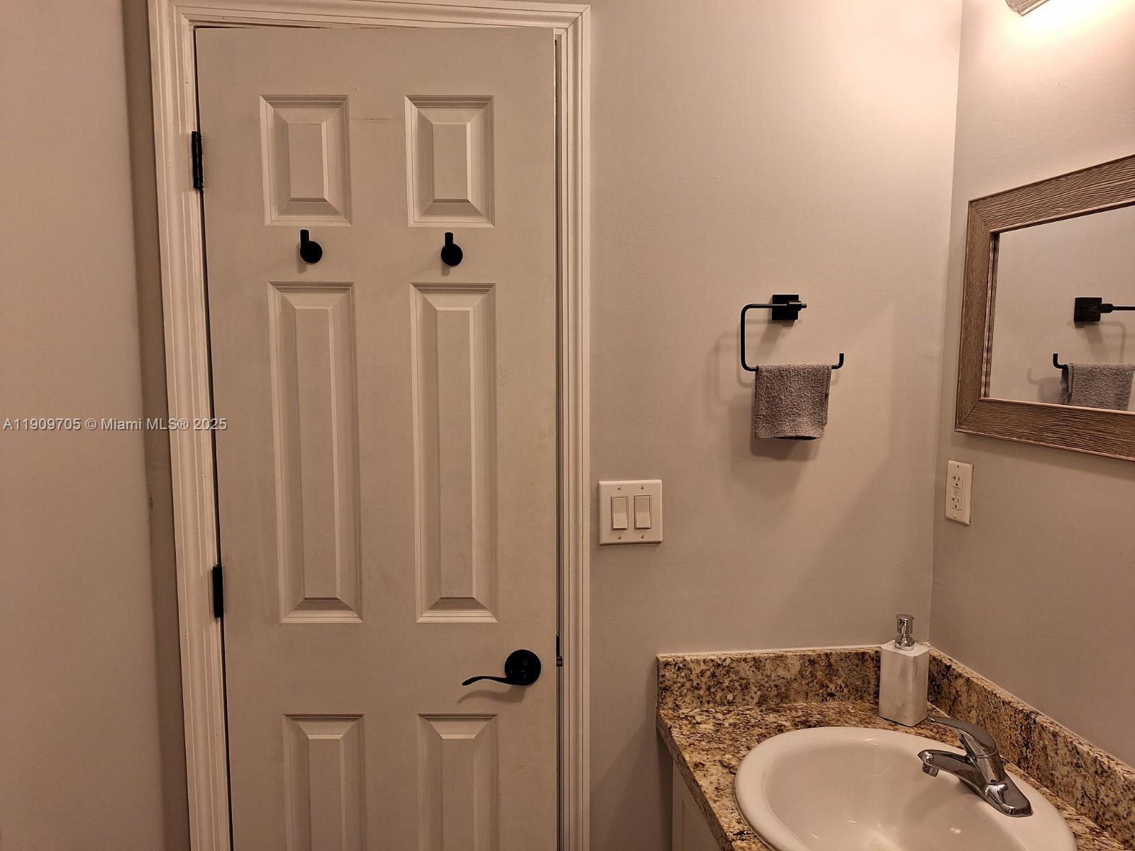 BUNCHE PARK - Residential