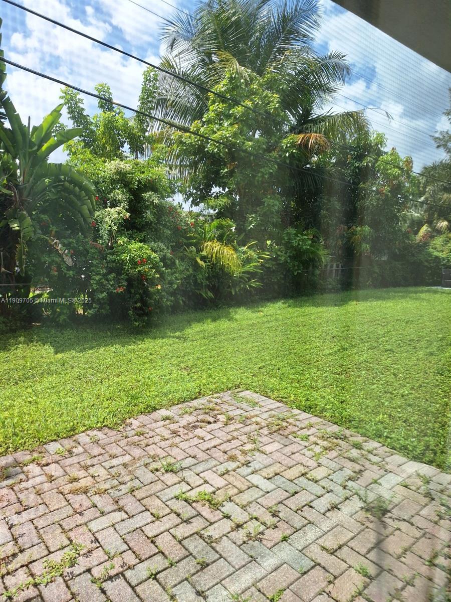 BUNCHE PARK - Residential