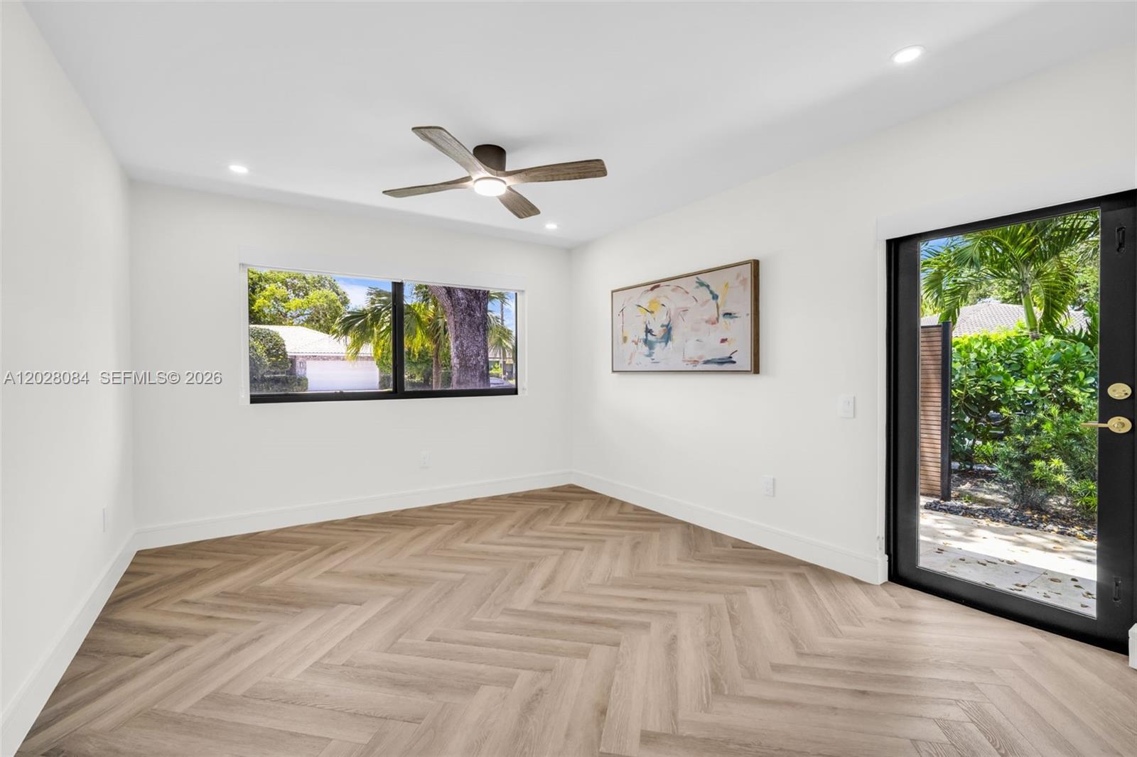 HOLLYWOOD HILLS NORTH SEC - Residential