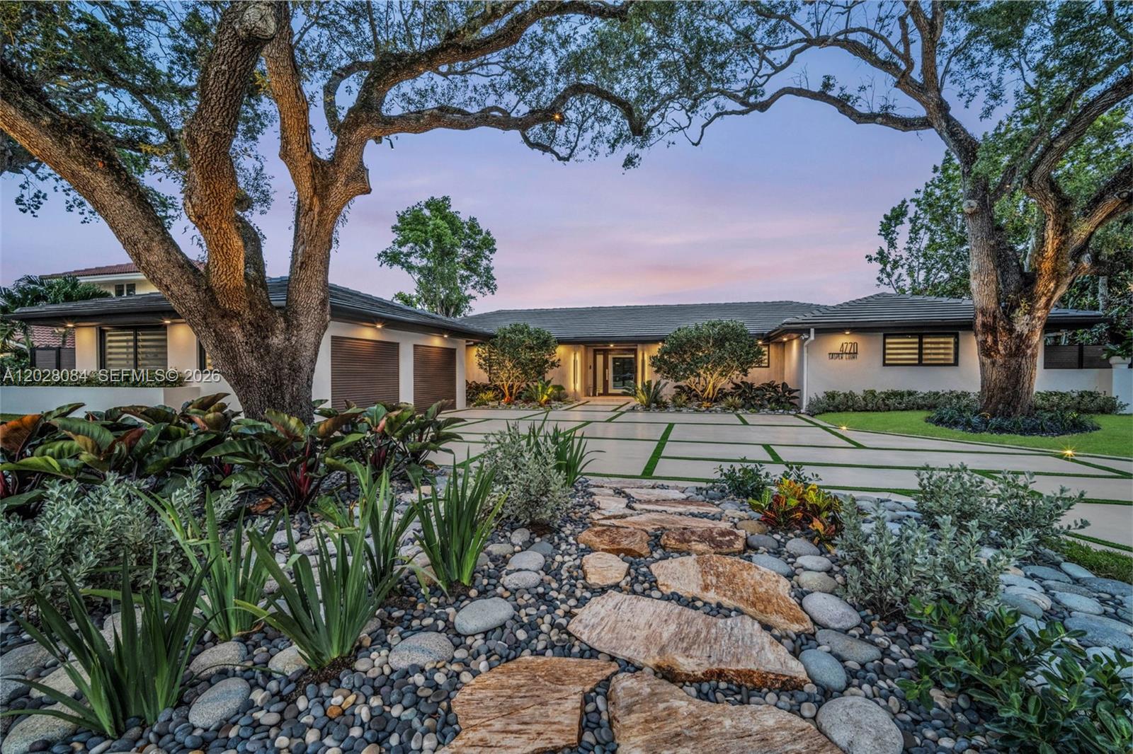 HOLLYWOOD HILLS NORTH SEC - Residential