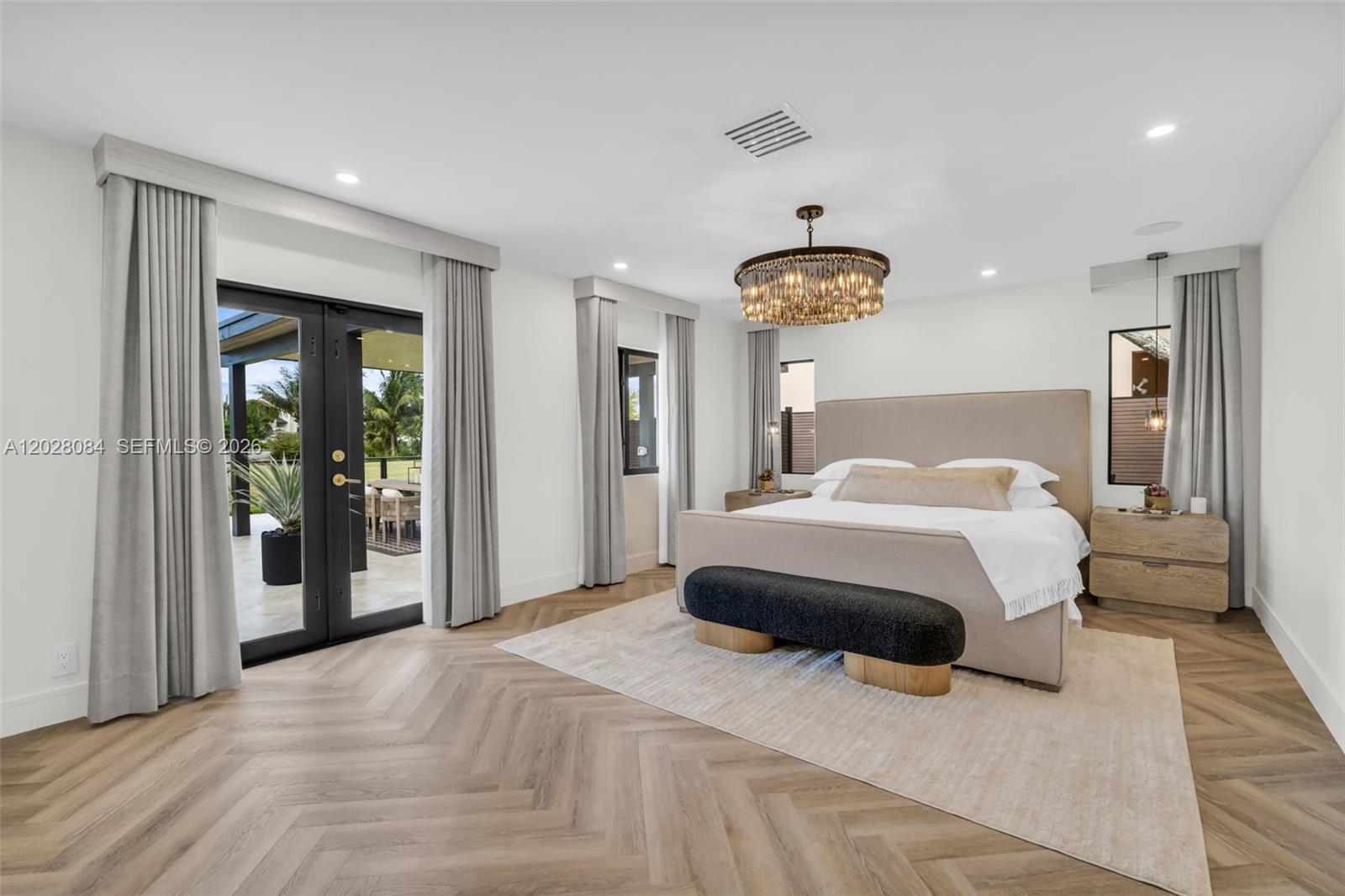 HOLLYWOOD HILLS NORTH SEC - Residential