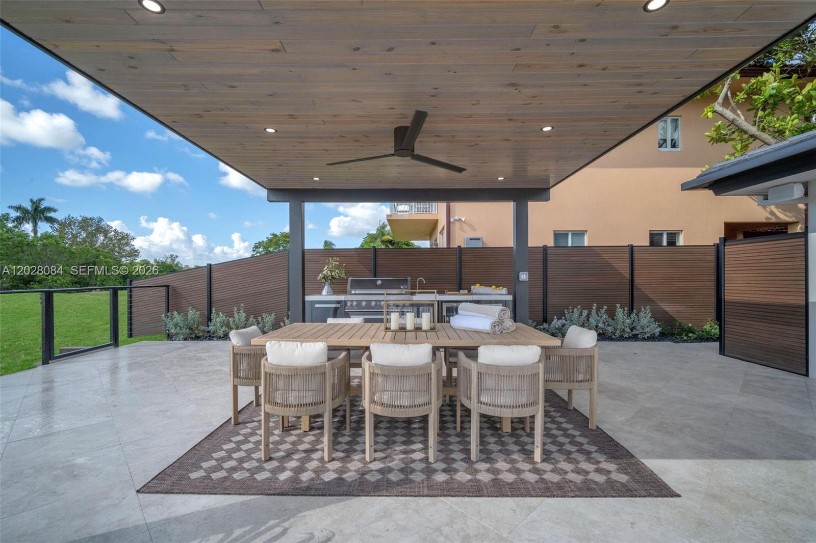HOLLYWOOD HILLS NORTH SEC - Residential