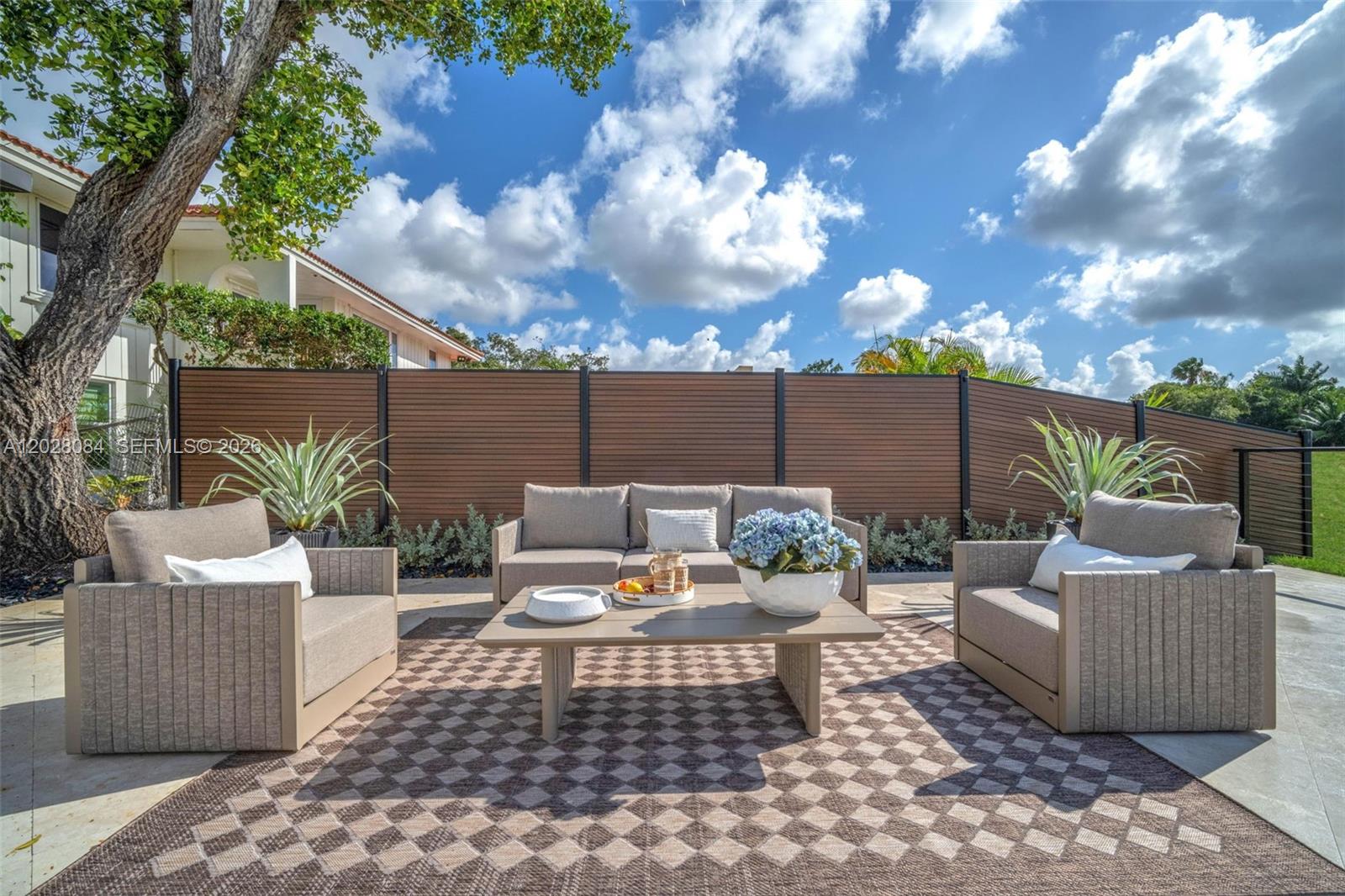 HOLLYWOOD HILLS NORTH SEC - Residential