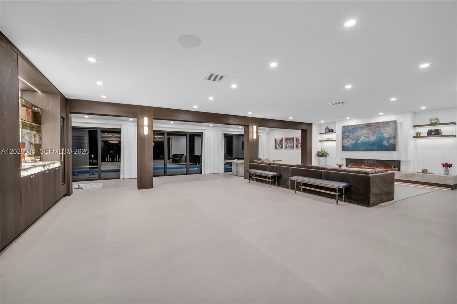HOLLYWOOD HILLS NORTH SEC - Residential