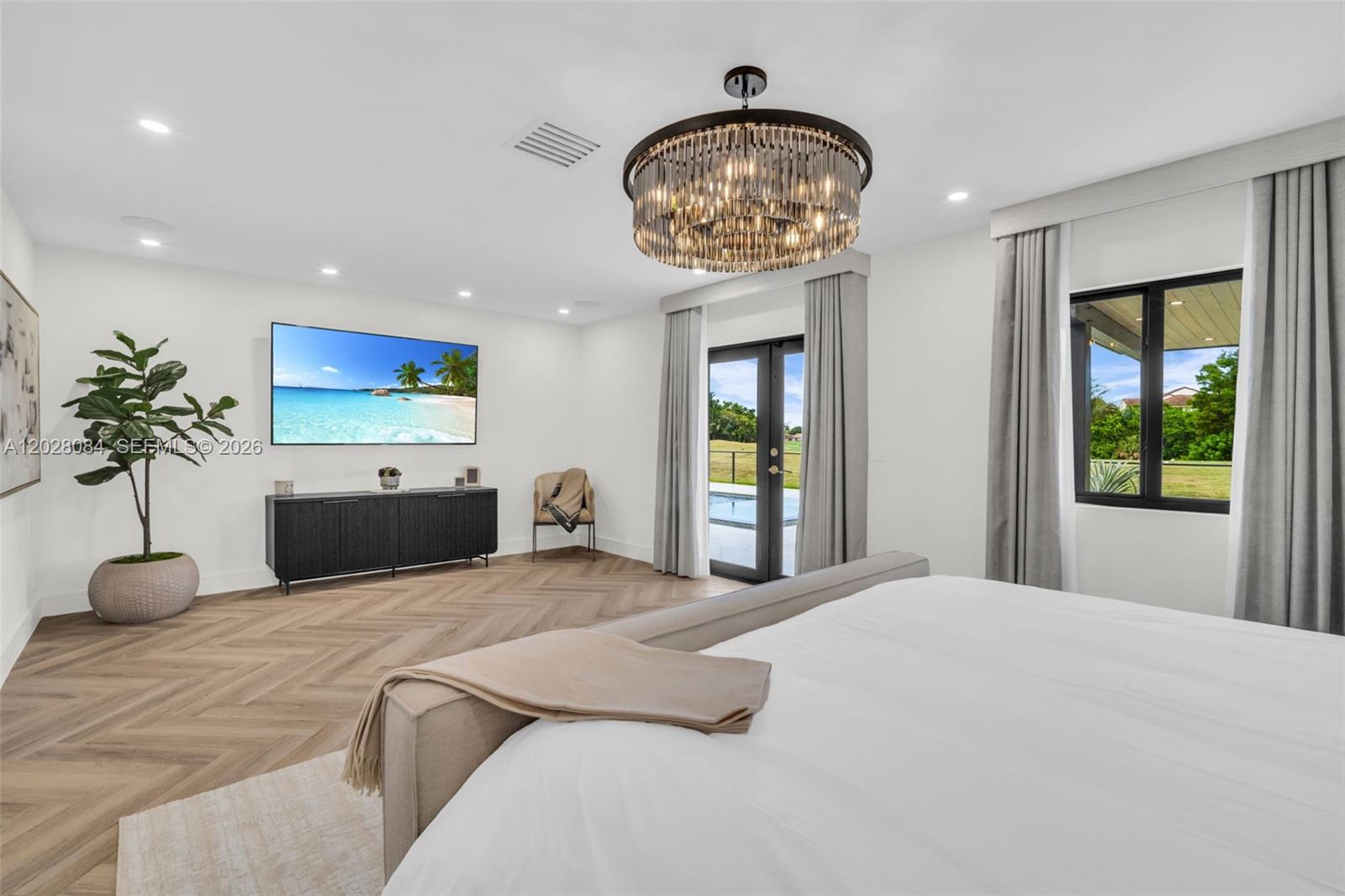 HOLLYWOOD HILLS NORTH SEC - Residential
