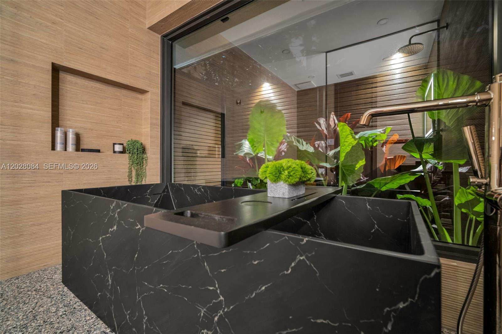 HOLLYWOOD HILLS NORTH SEC - Residential