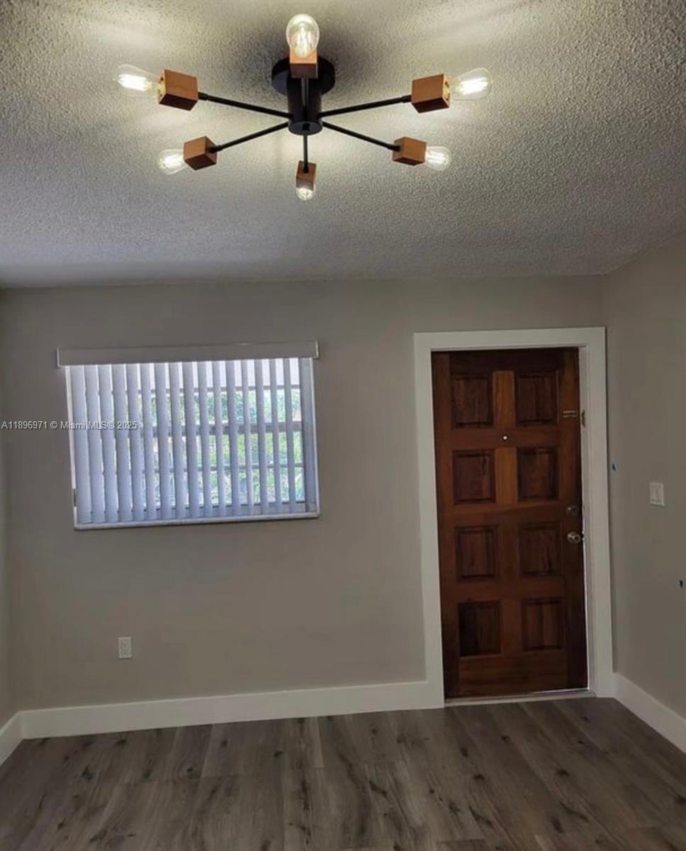 LAWRENCE ESTATE LAND CO S - Residential Lease