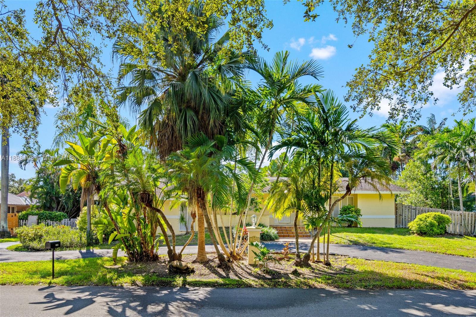 OLD CUTLER SHORES - Residential