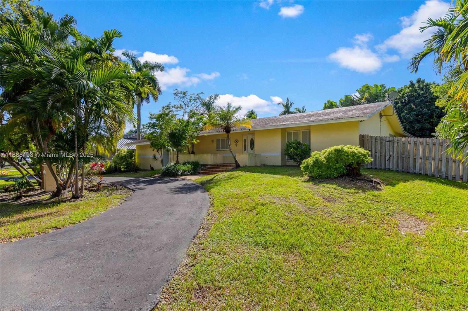OLD CUTLER SHORES - Residential