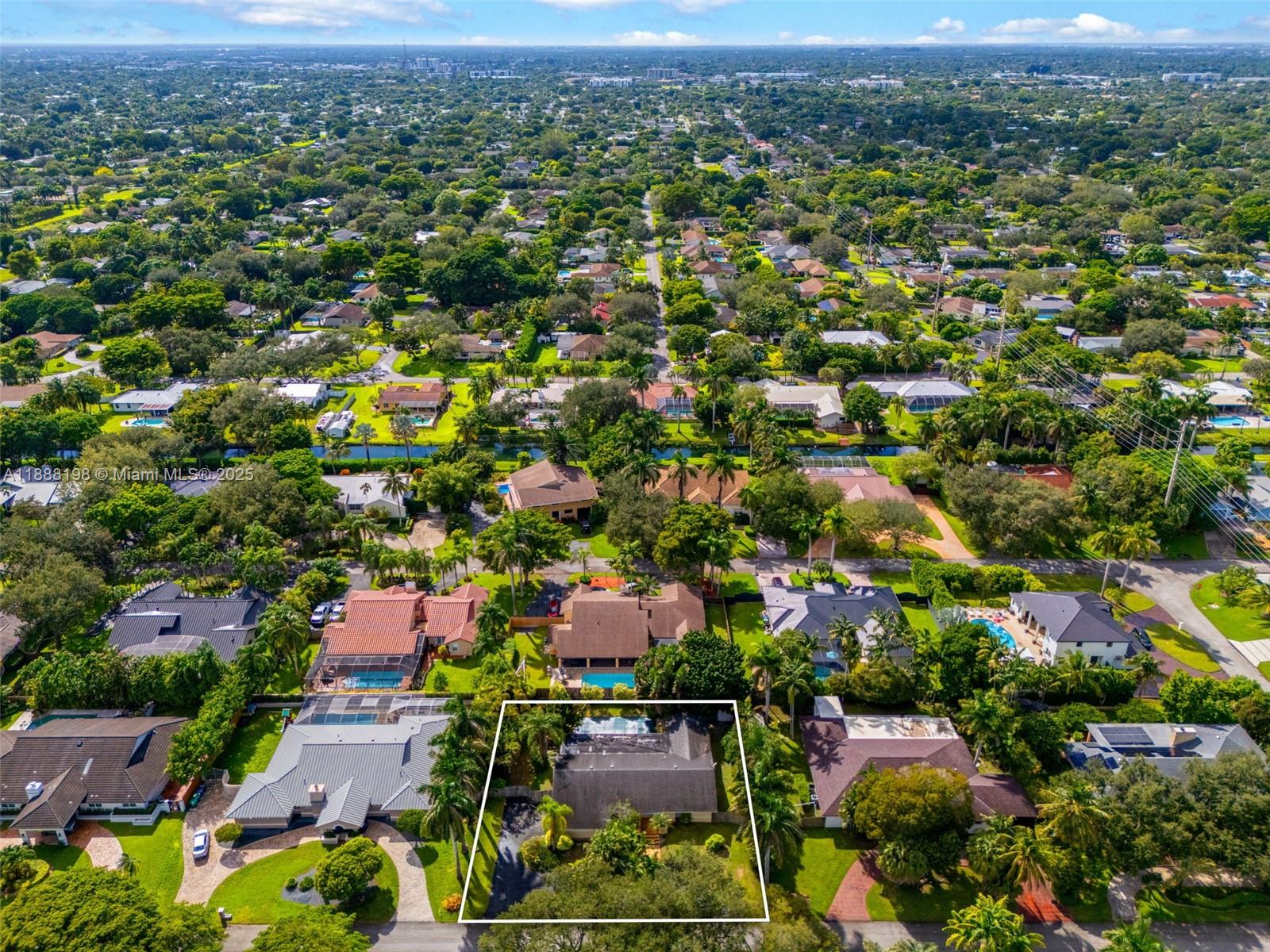 OLD CUTLER SHORES - Residential
