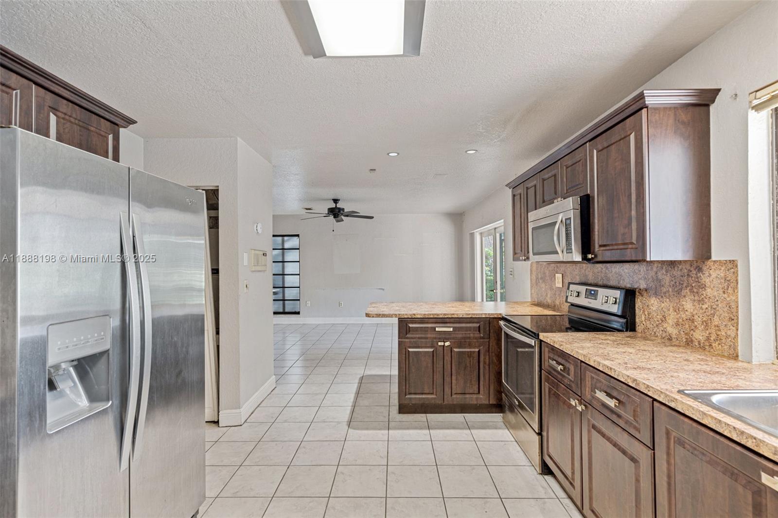 OLD CUTLER SHORES - Residential