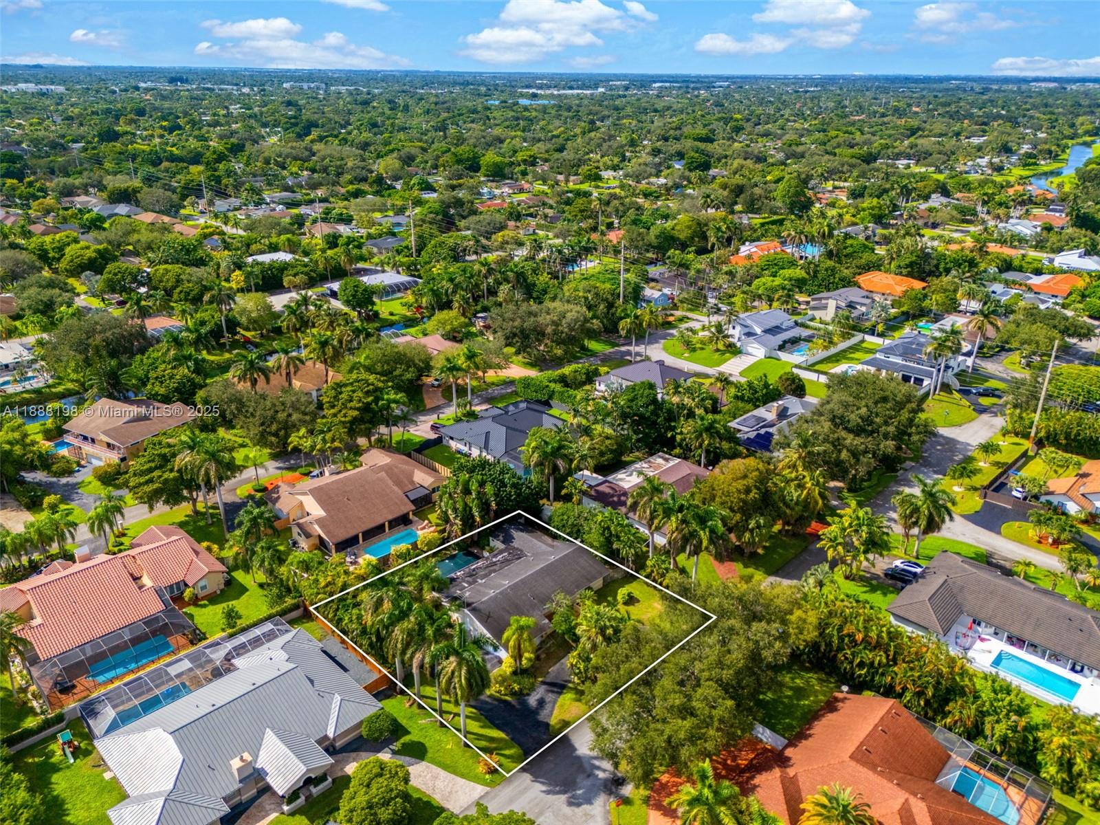 OLD CUTLER SHORES - Residential