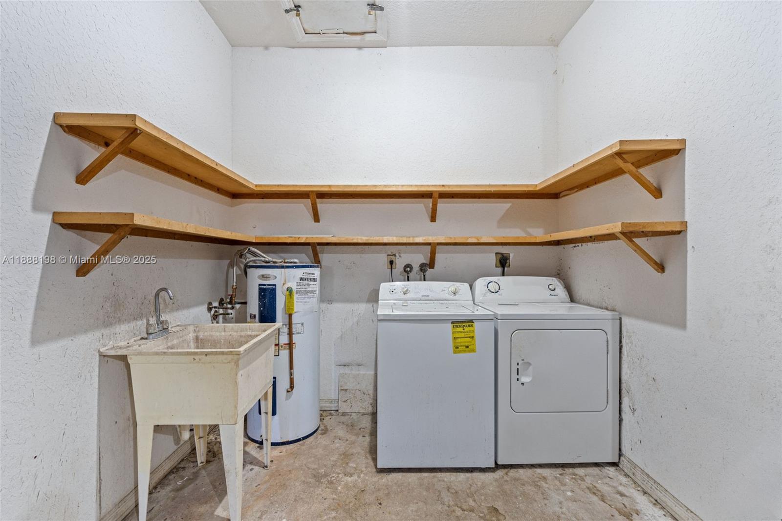 OLD CUTLER SHORES - Residential