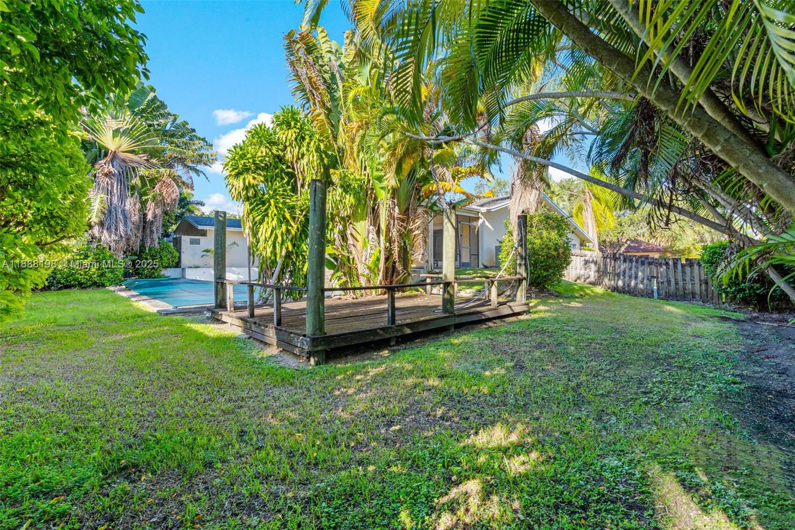 OLD CUTLER SHORES - Residential