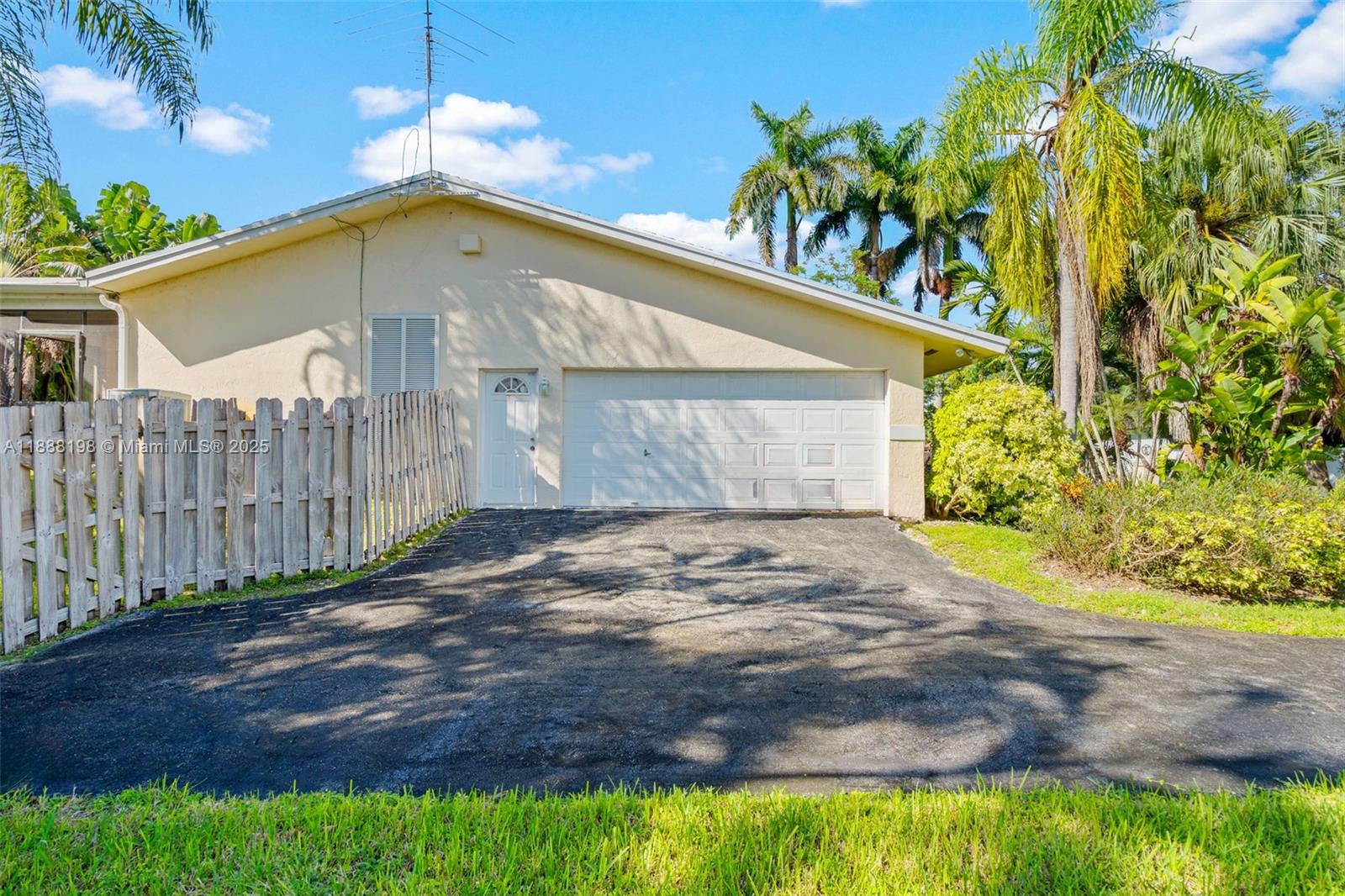OLD CUTLER SHORES - Residential