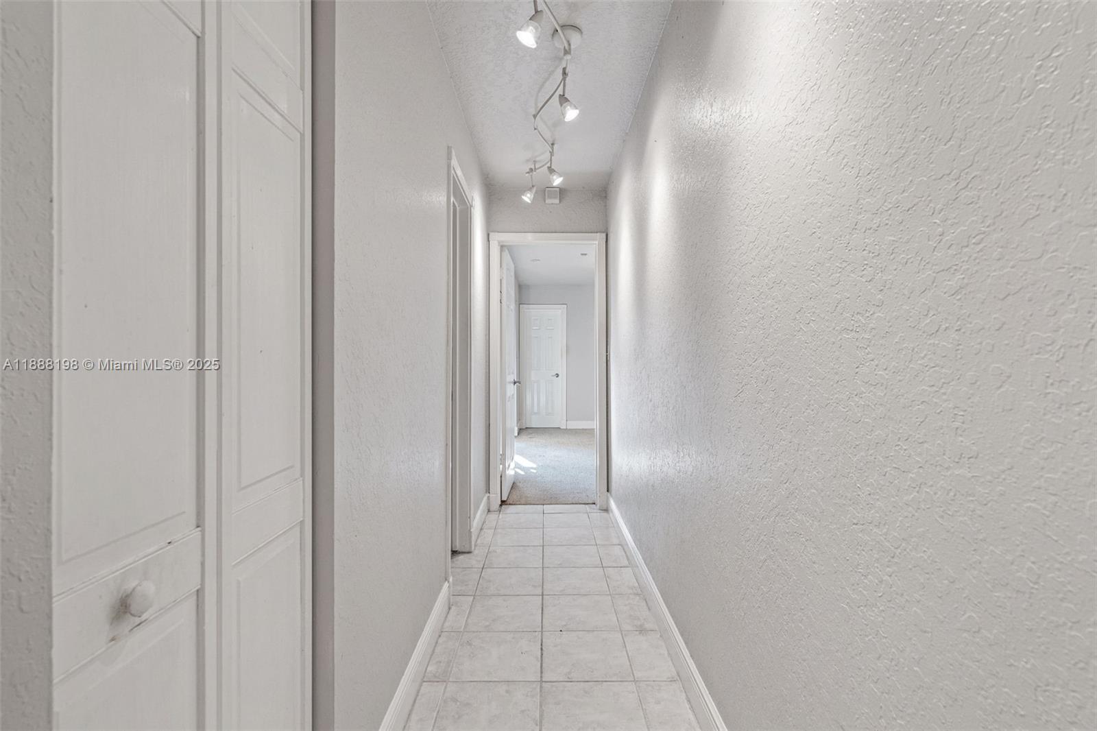 OLD CUTLER SHORES - Residential