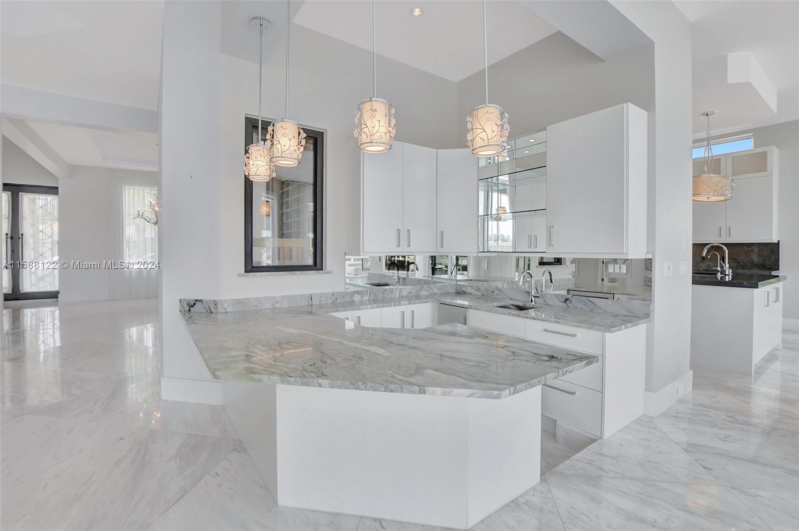 BLUE INLET - Residential