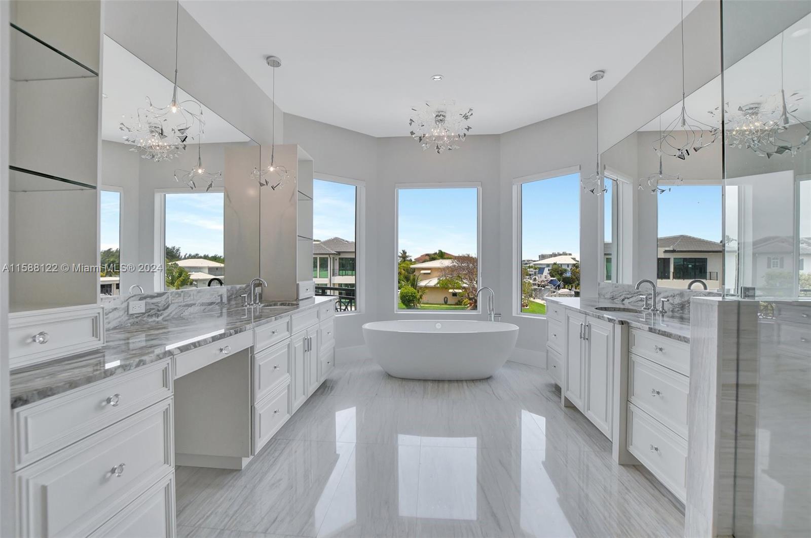 BLUE INLET - Residential