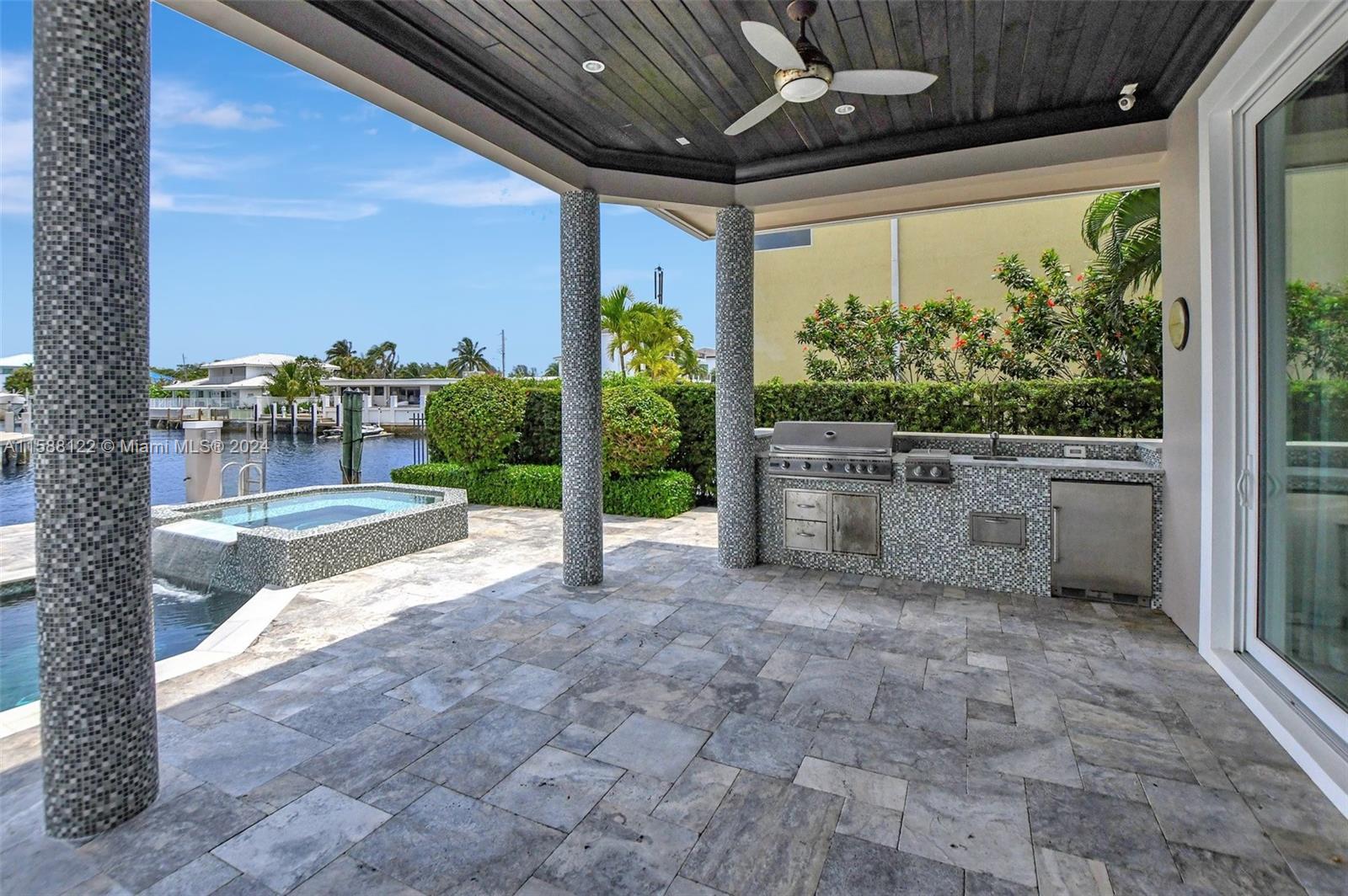 BLUE INLET - Residential